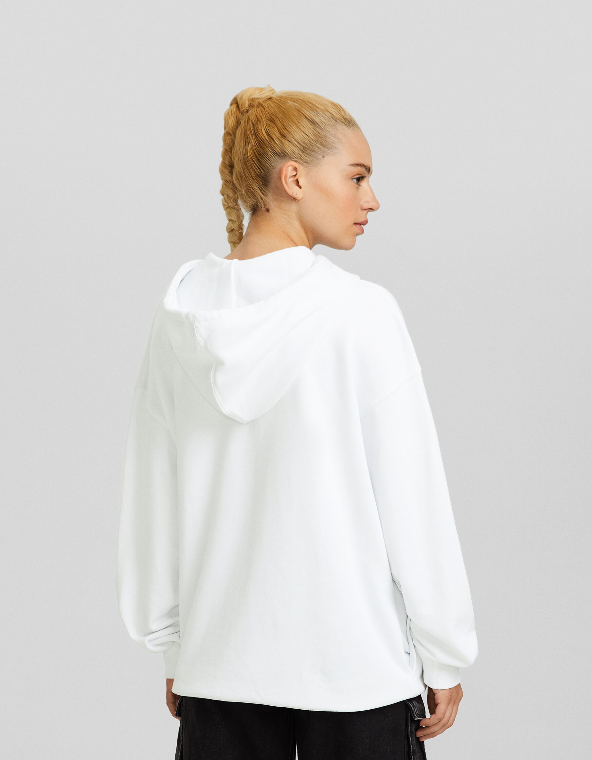 Sudadera Bershka Wearable Art capucha print