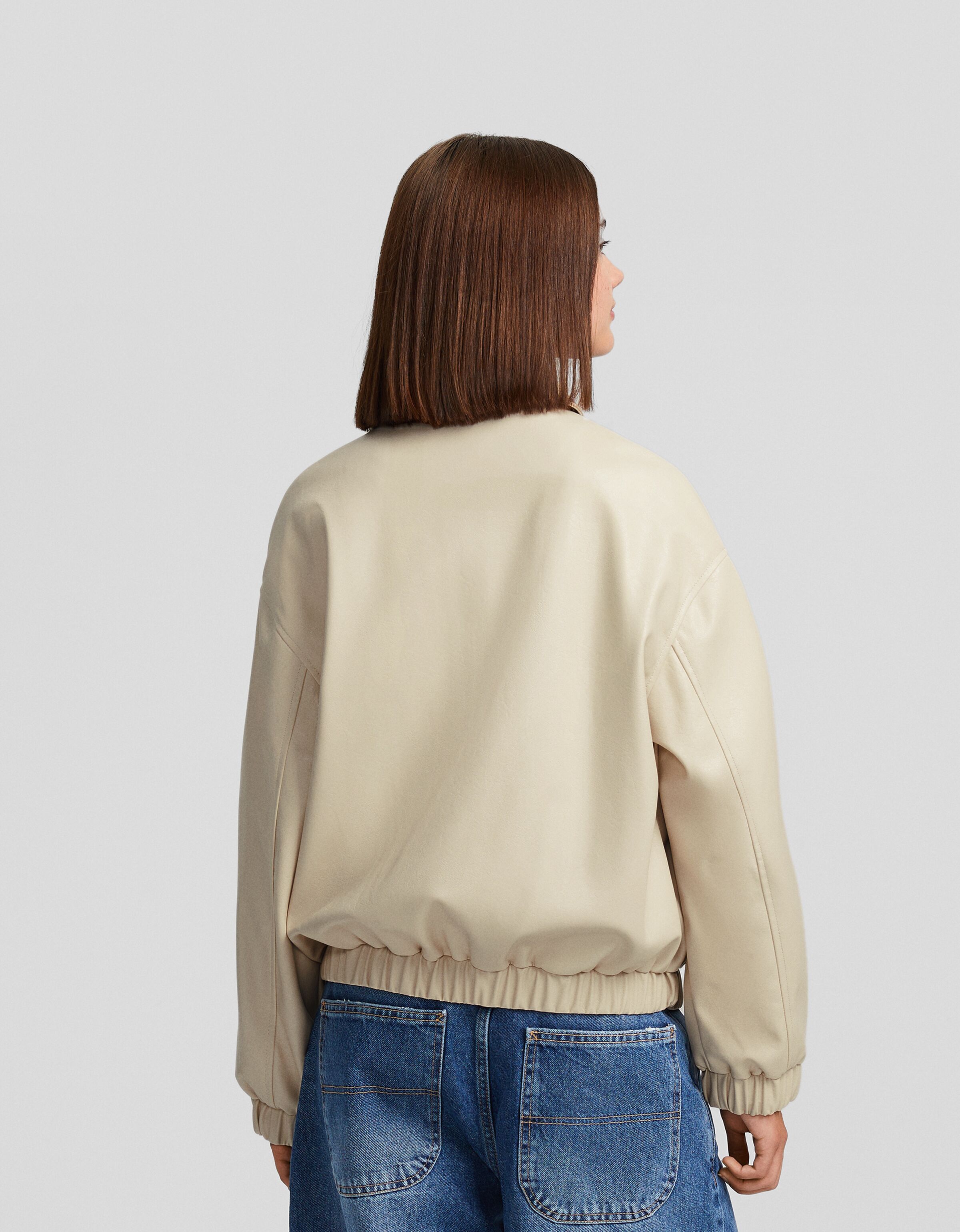 Cazadora dad fit efecto piel