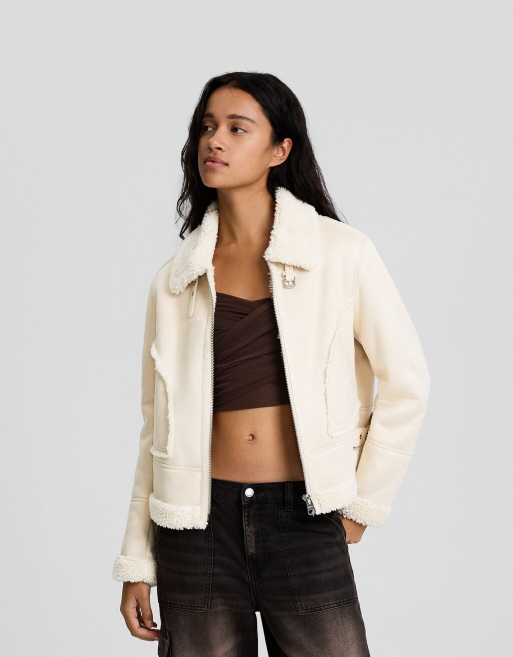 Cazadora doble faz cropped efecto ante