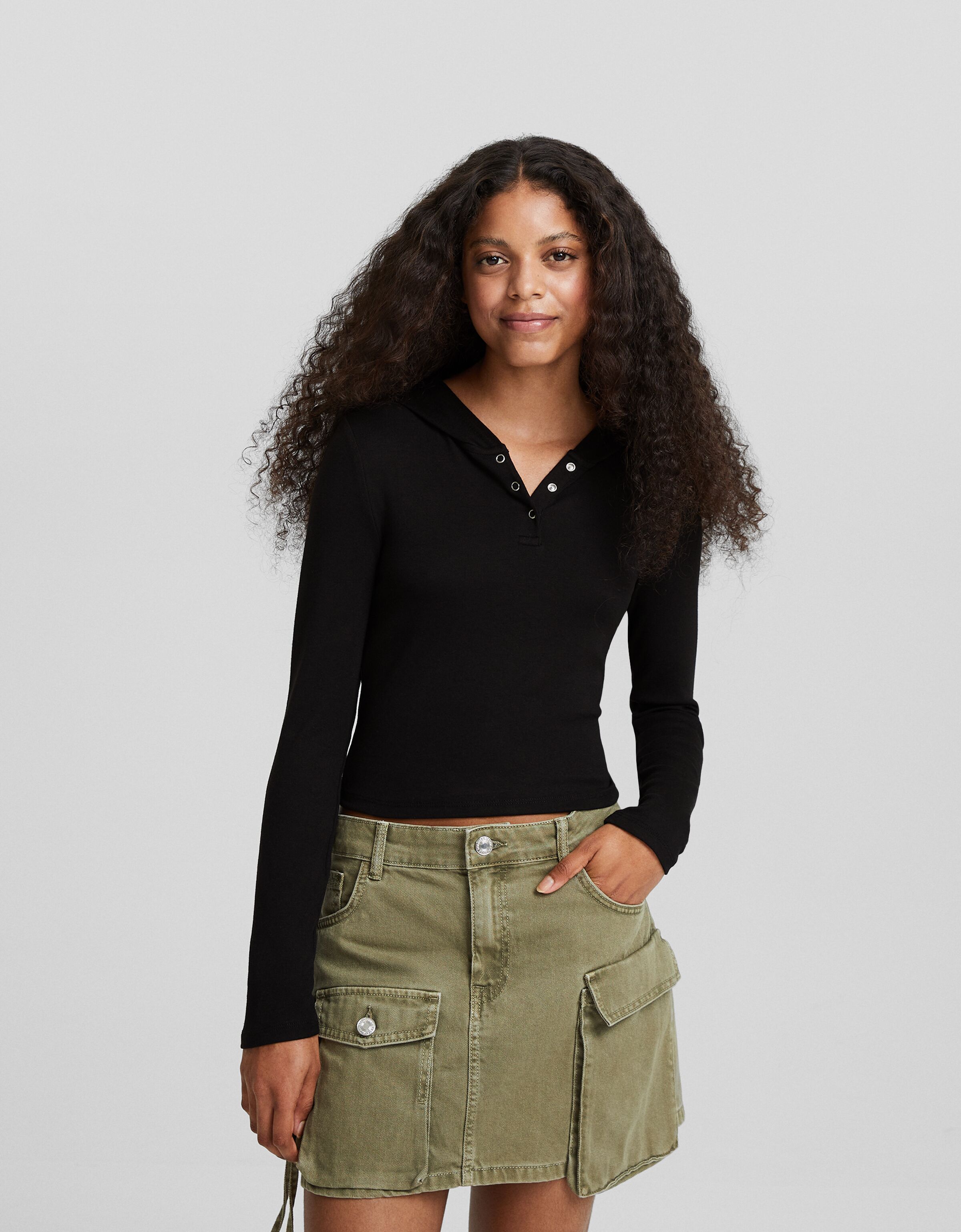 Camiseta manga larga capucha