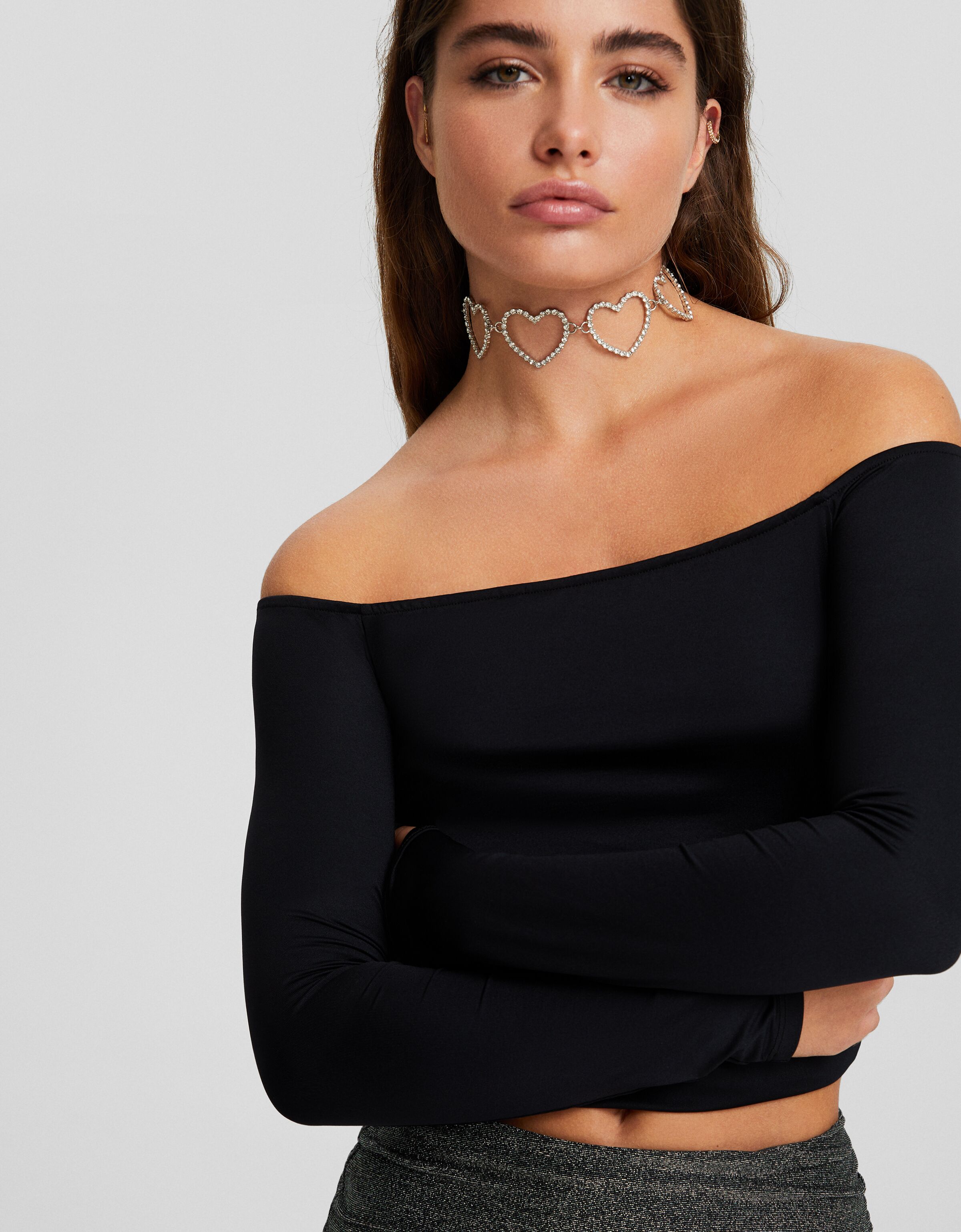Collar choker corazones