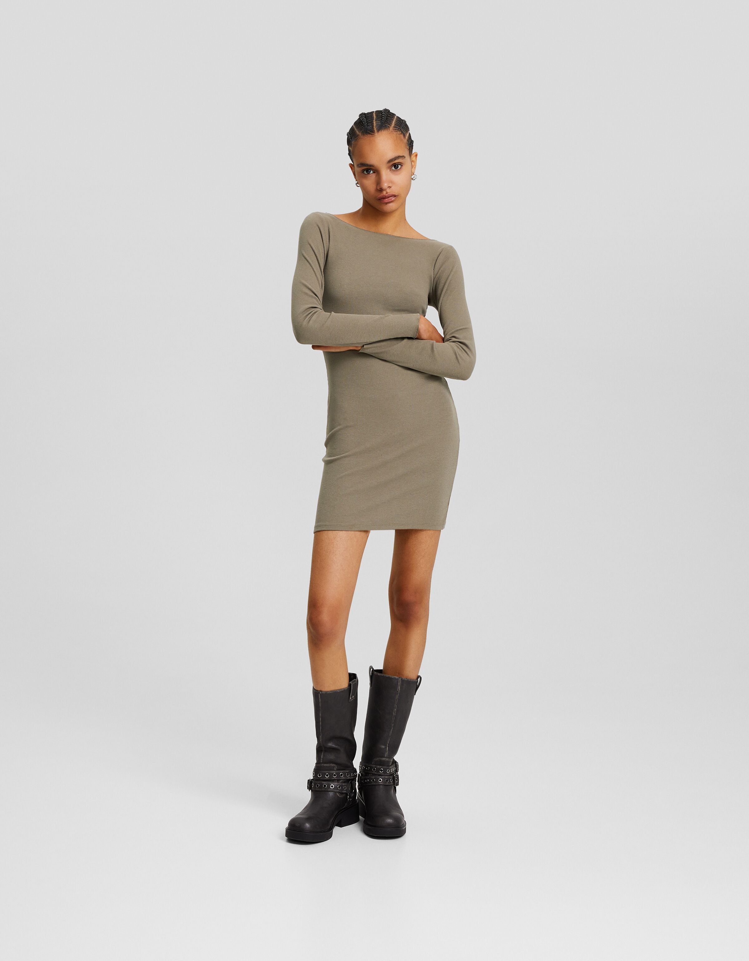 Vestido mini manga larga escote barco punto rib