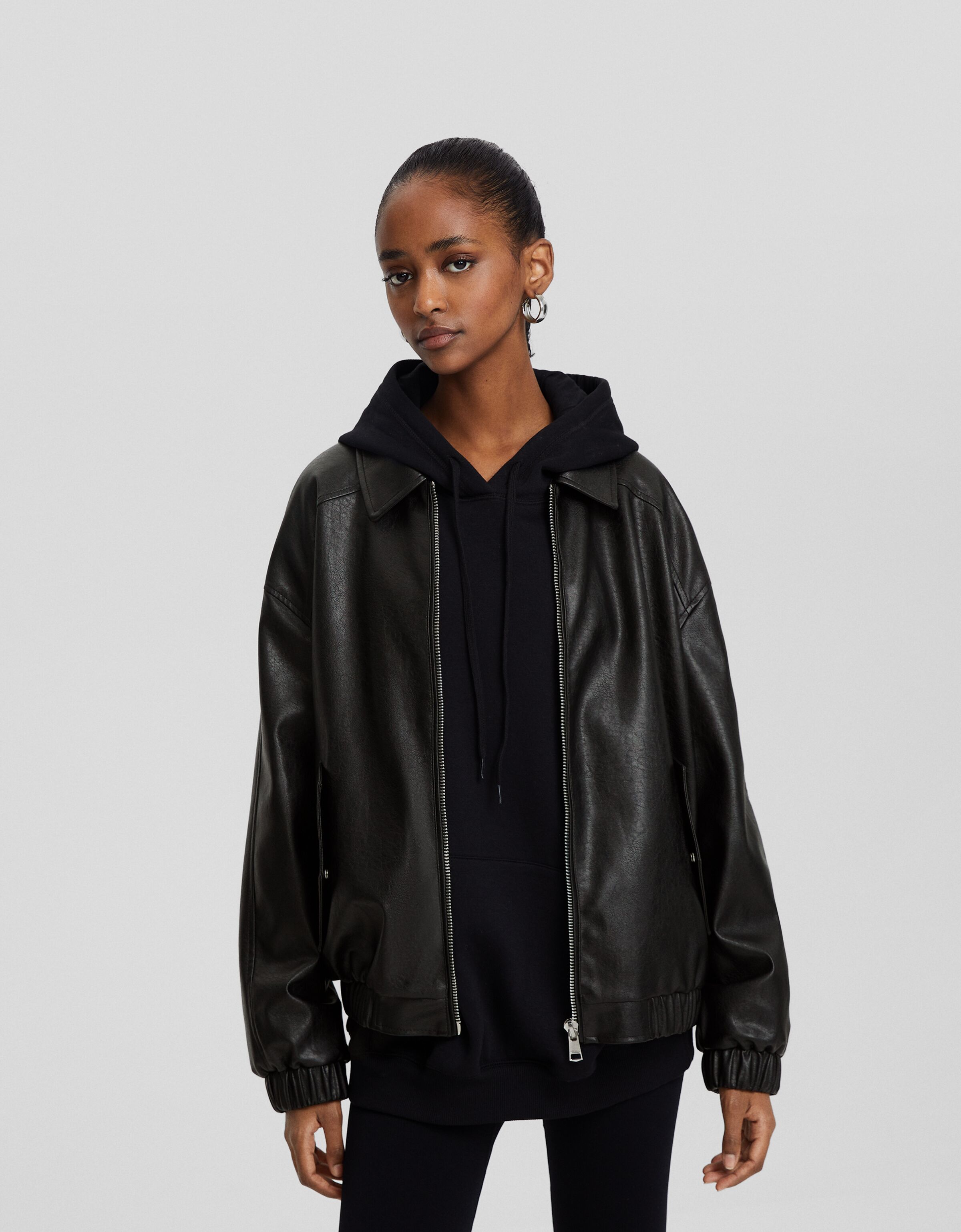 Cazadora dad fit efecto piel