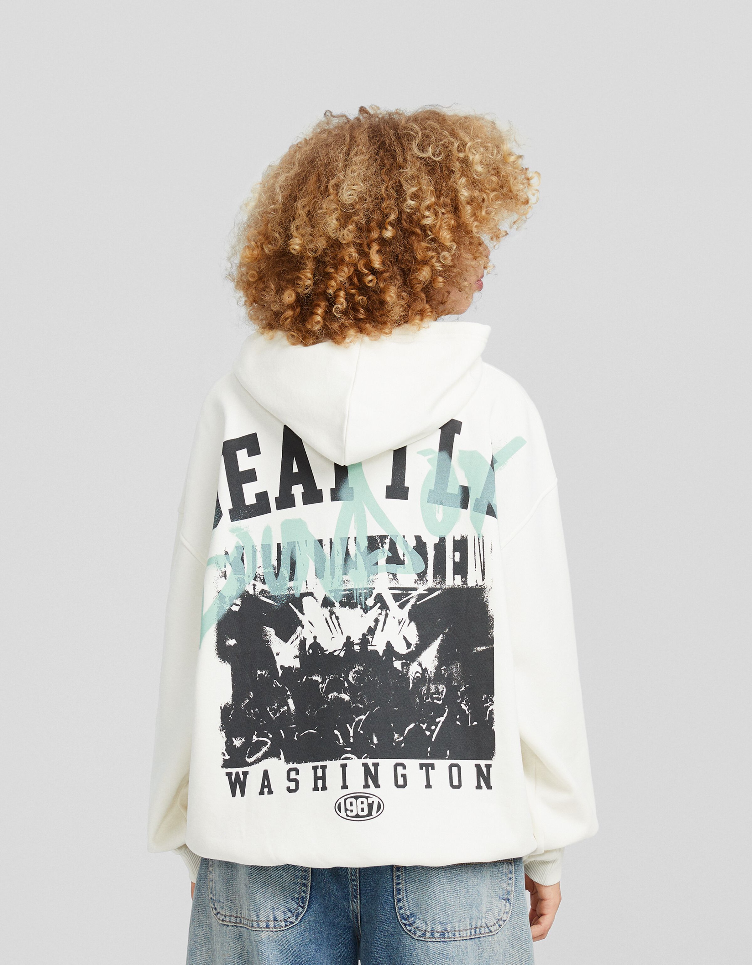 Sudadera capucha oversize print