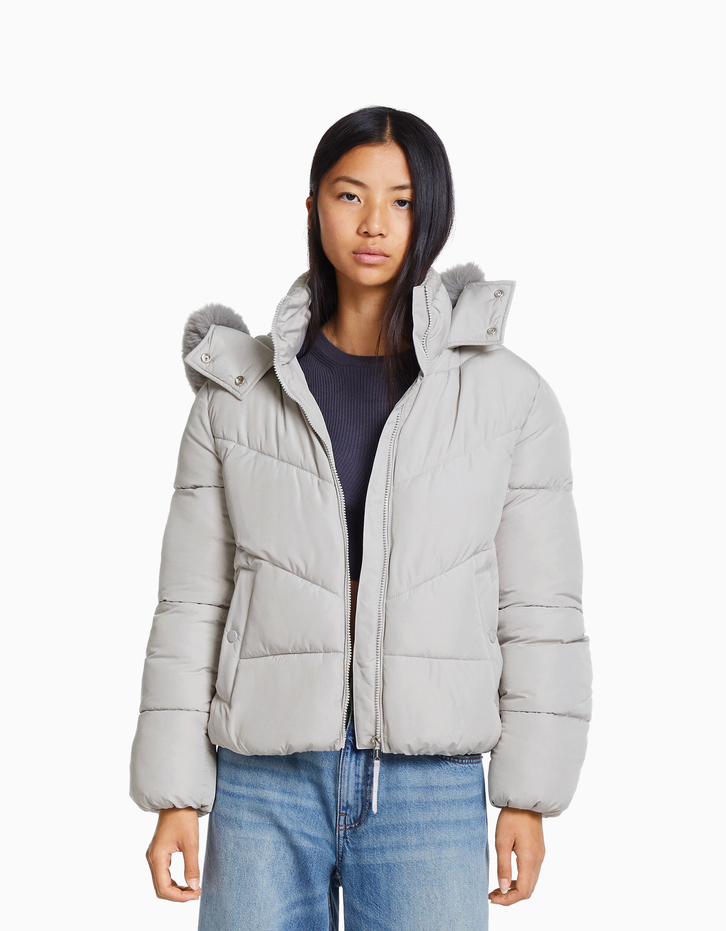 Cazadora acolchada capucha pelo