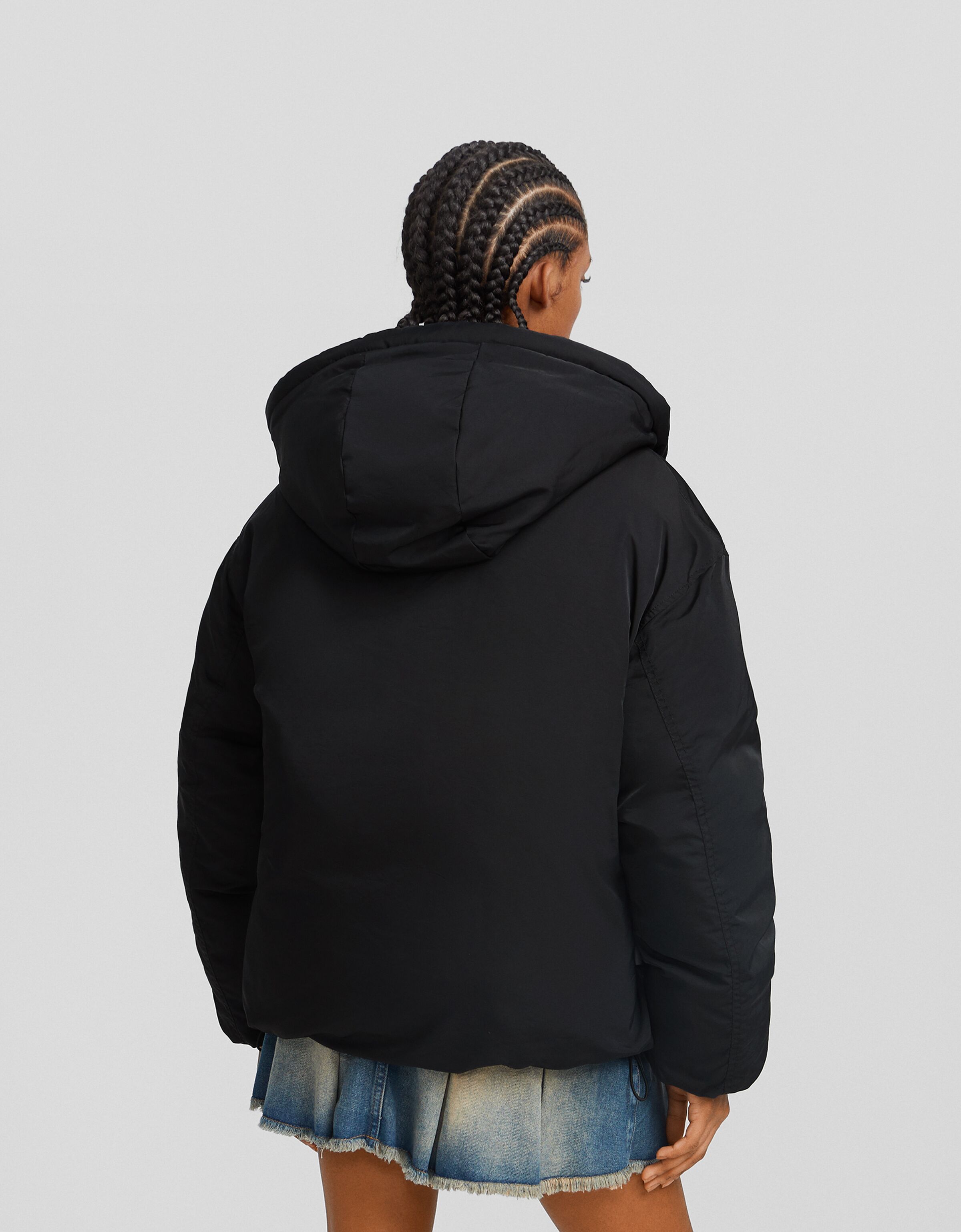 Cazadora acolchada capucha