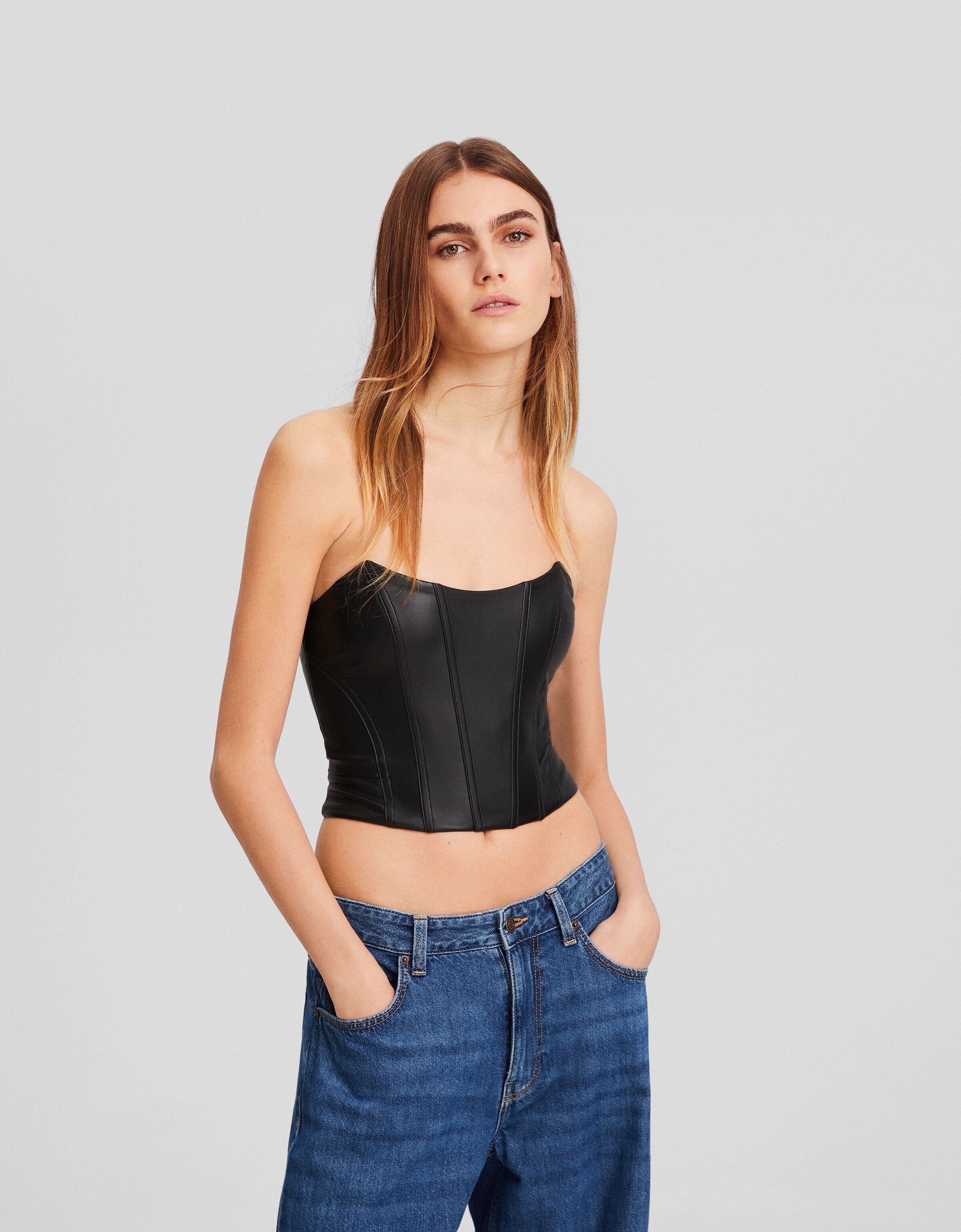 Top cropped bandeau efecto piel