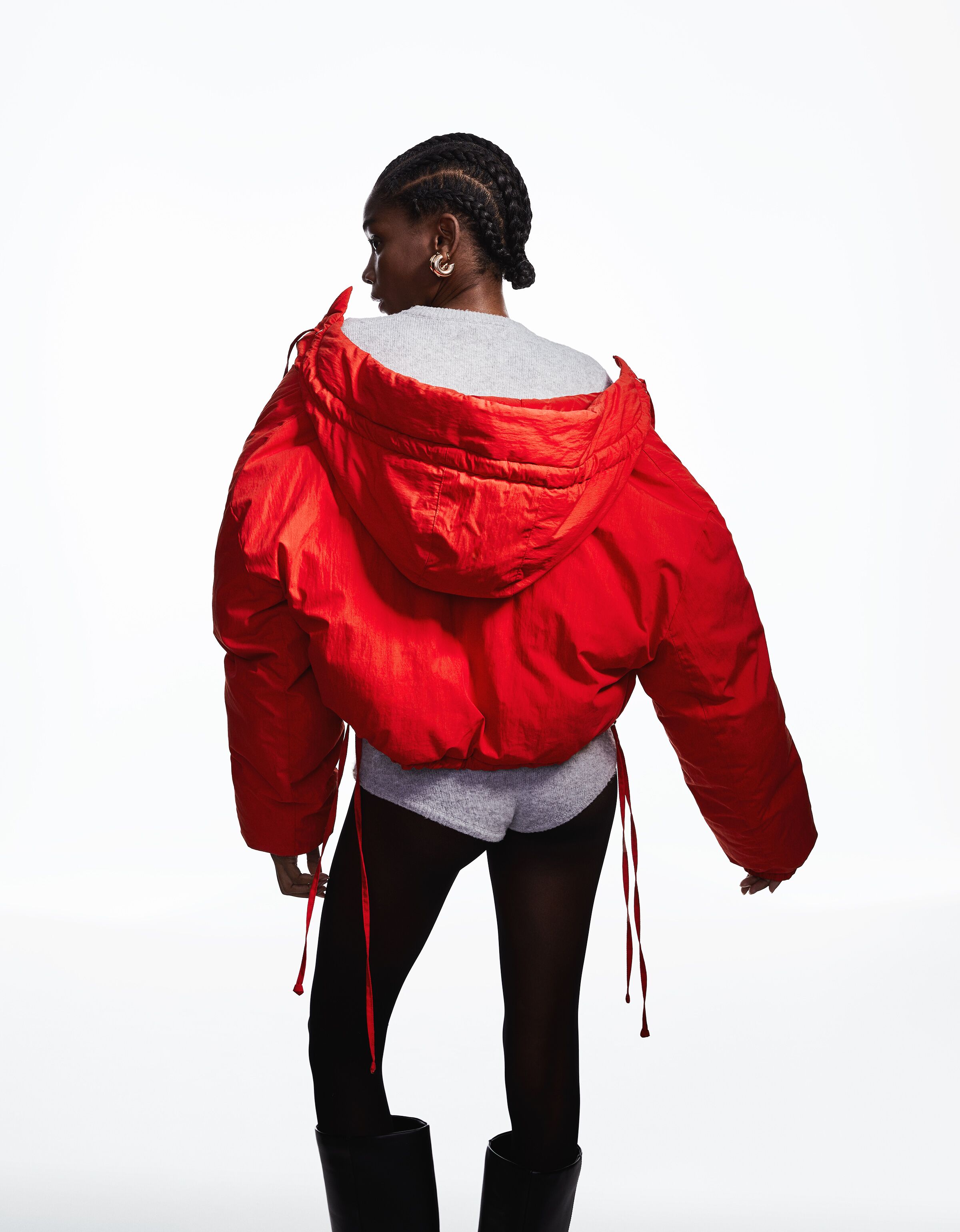 Cazadora acolchada capucha