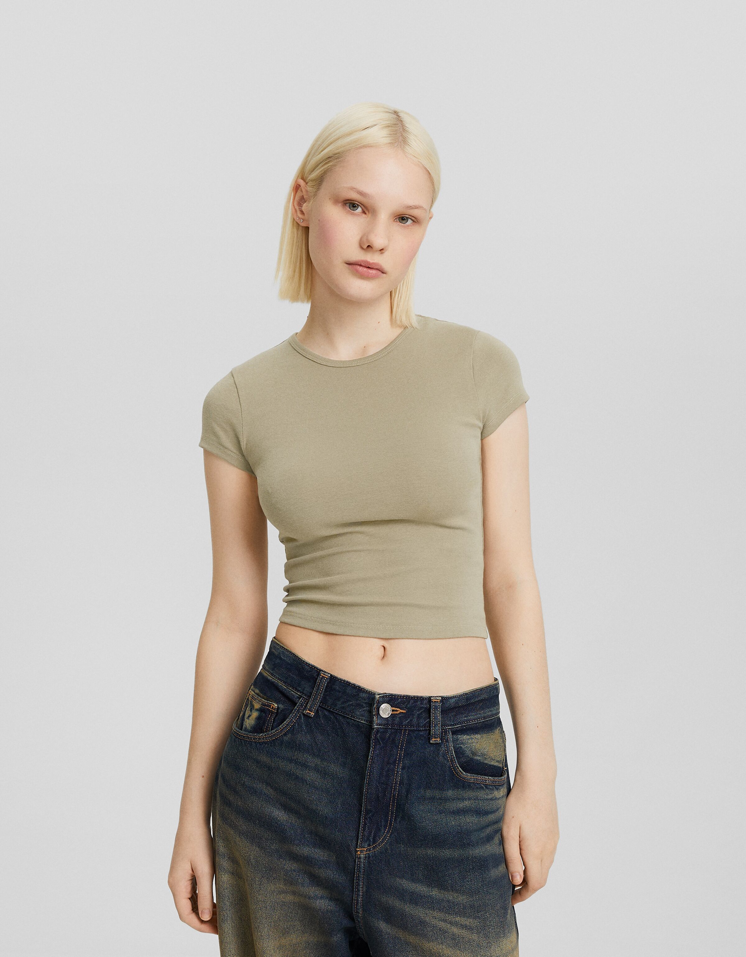 Camiseta manga corta cuello redondo