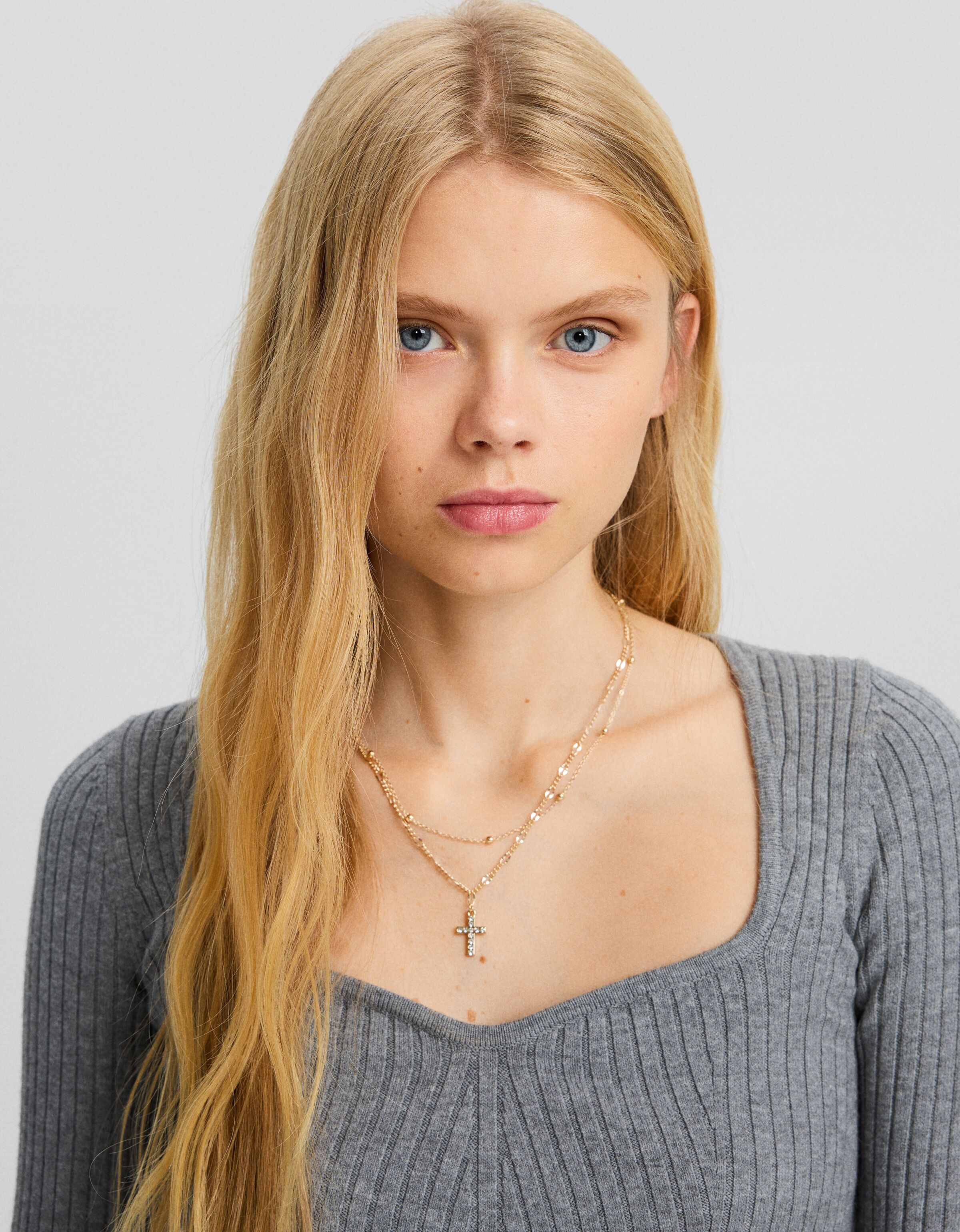 Set 4 collares cruces