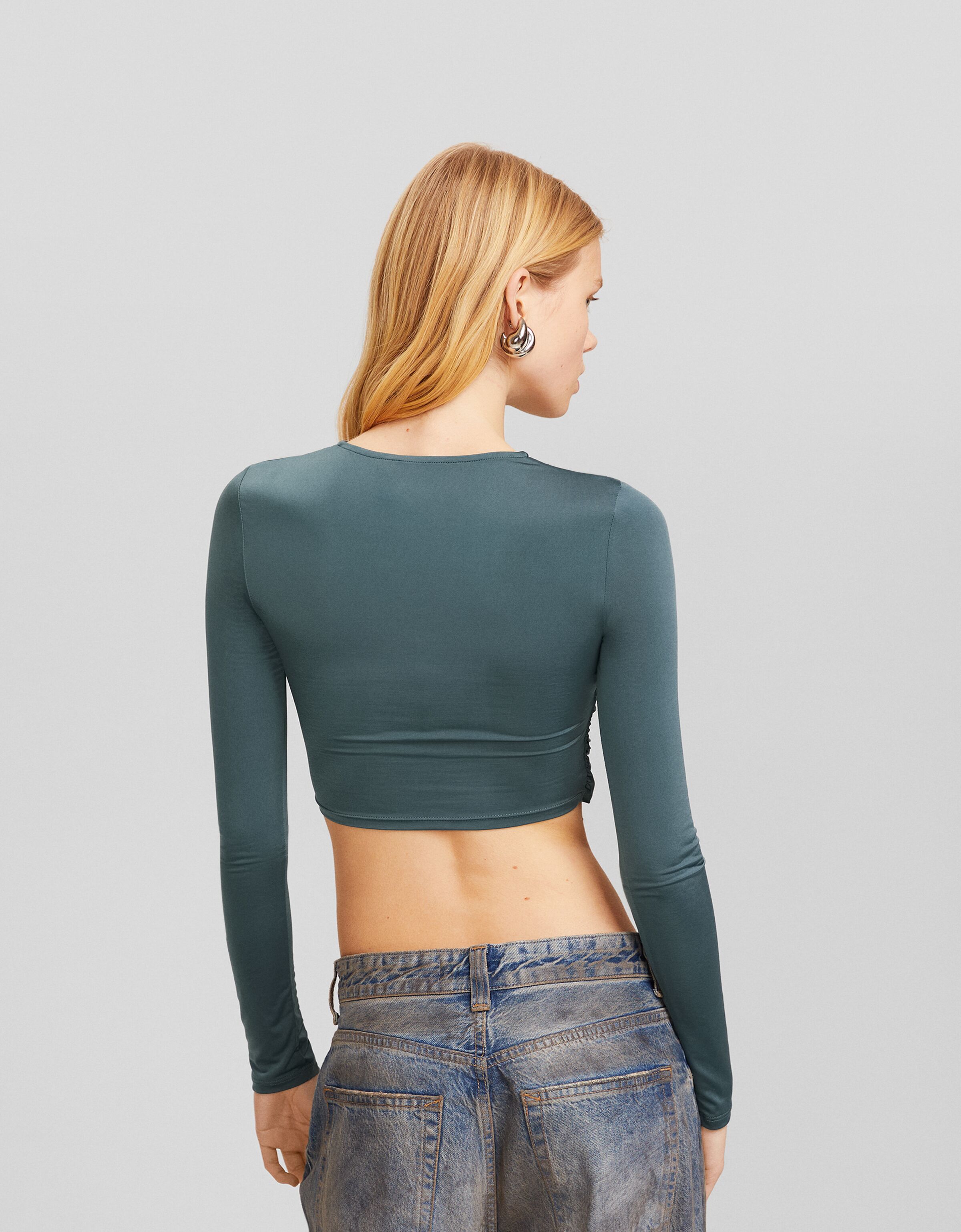 Camiseta manga larga nudo delantero