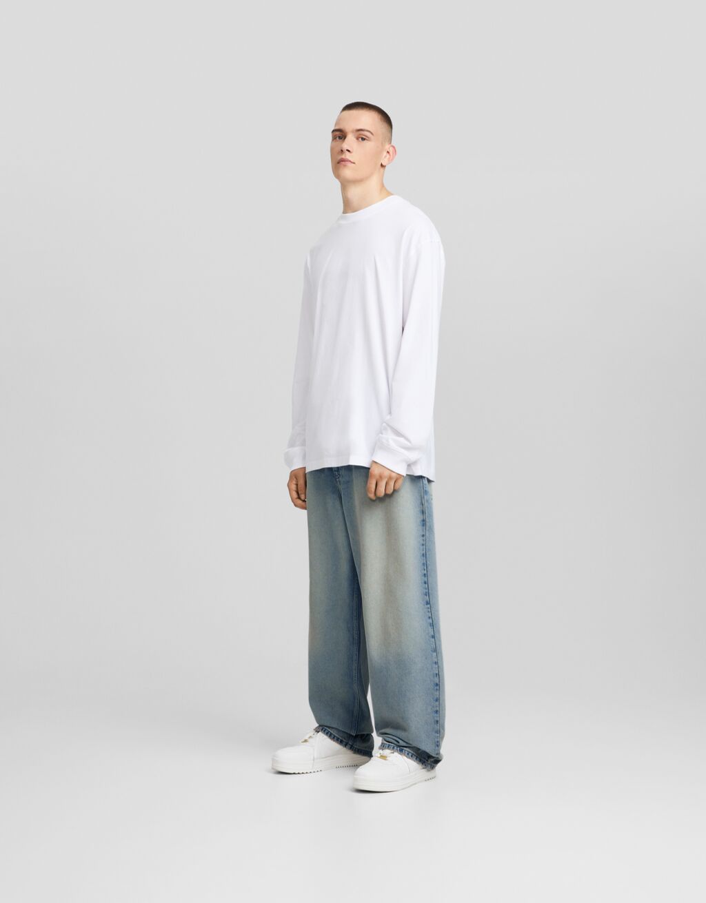 Jeans skater fit efecto lavado