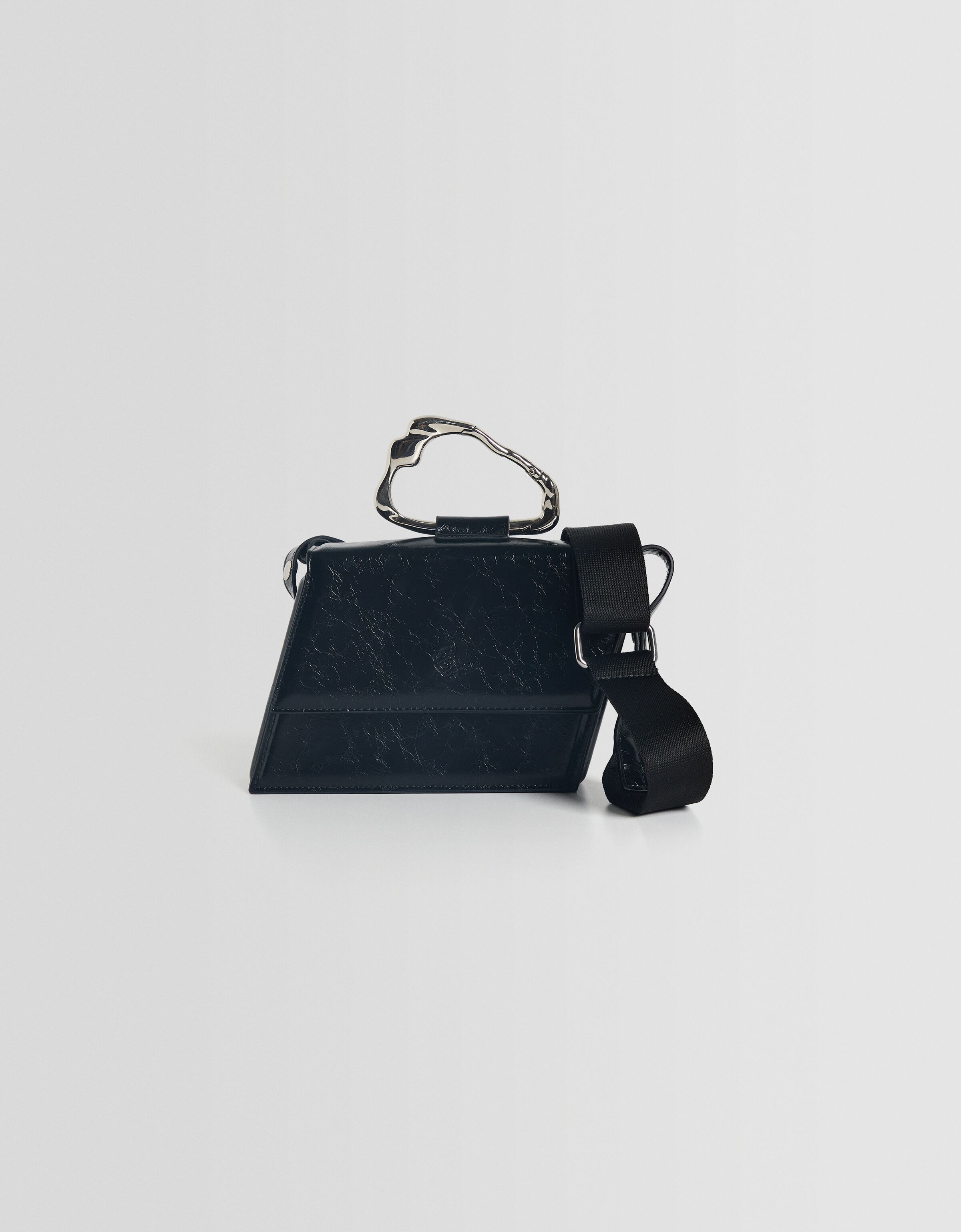 Bolso Generation Bershka crossbody