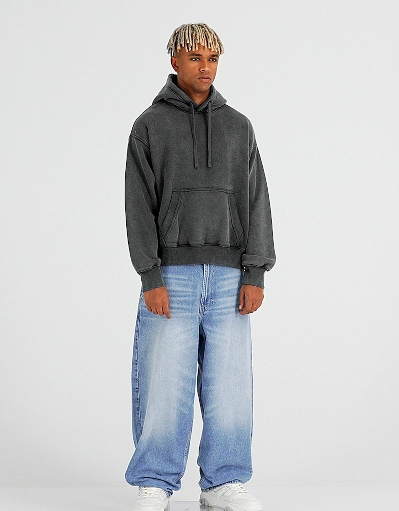 Sudadera capucha boxy fit efecto lavado