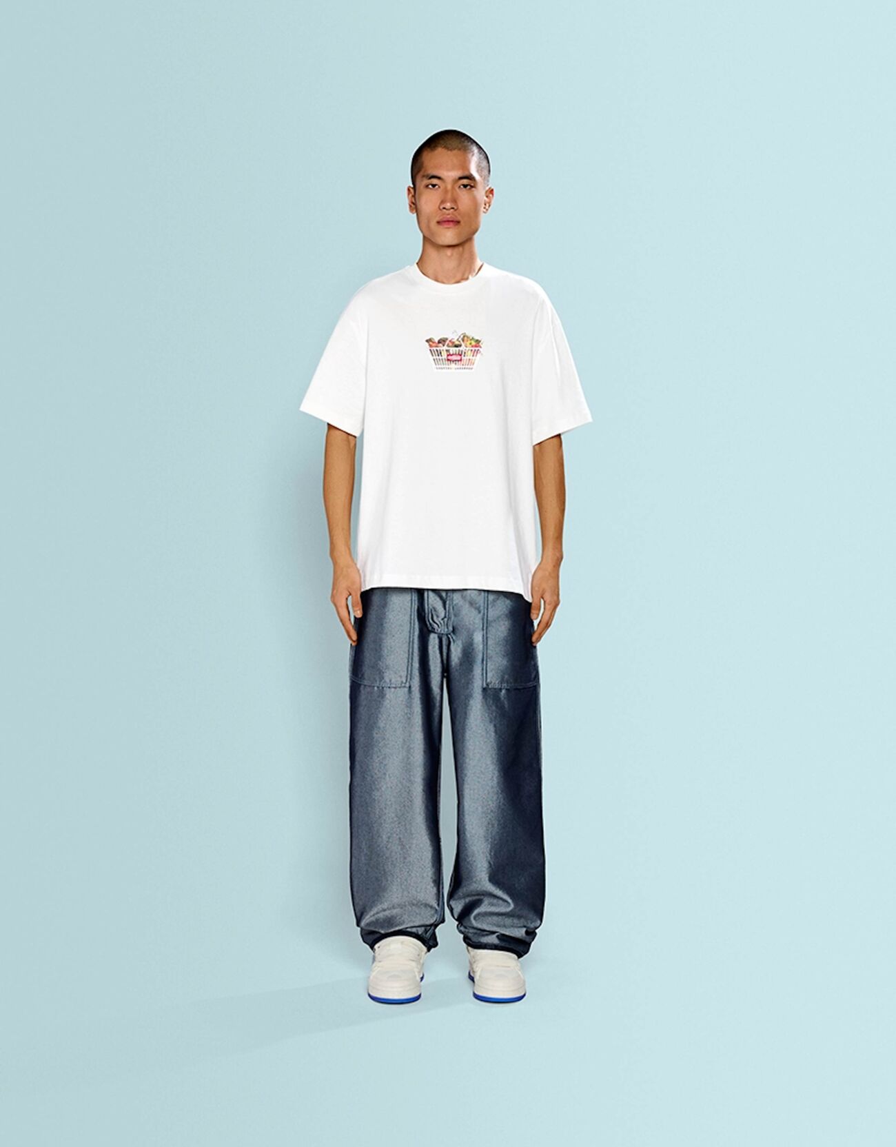 Camiseta SSSTUFFF X BERSHKA manga corta print metalizado parche