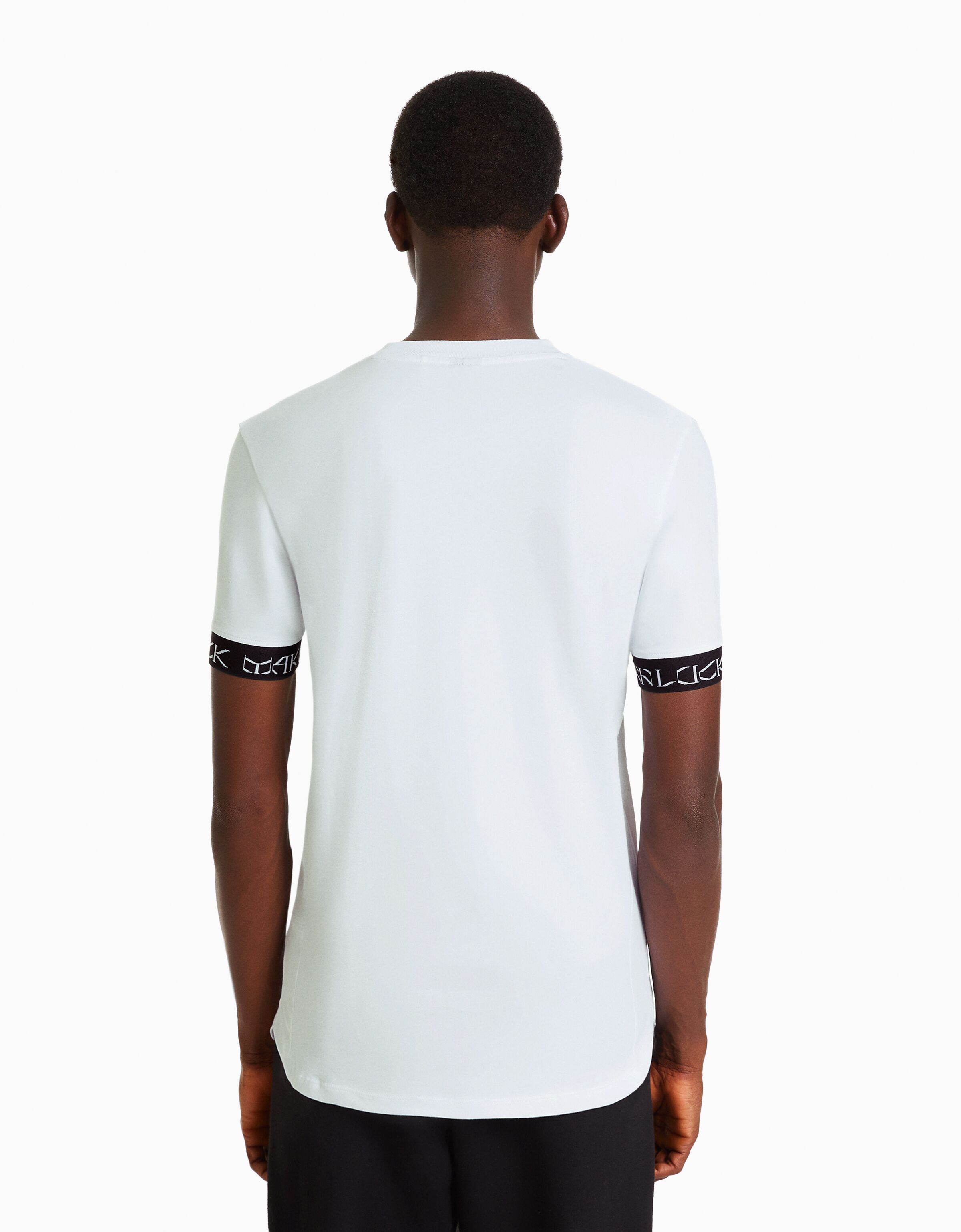 Camiseta manga corta muscle fit bandas