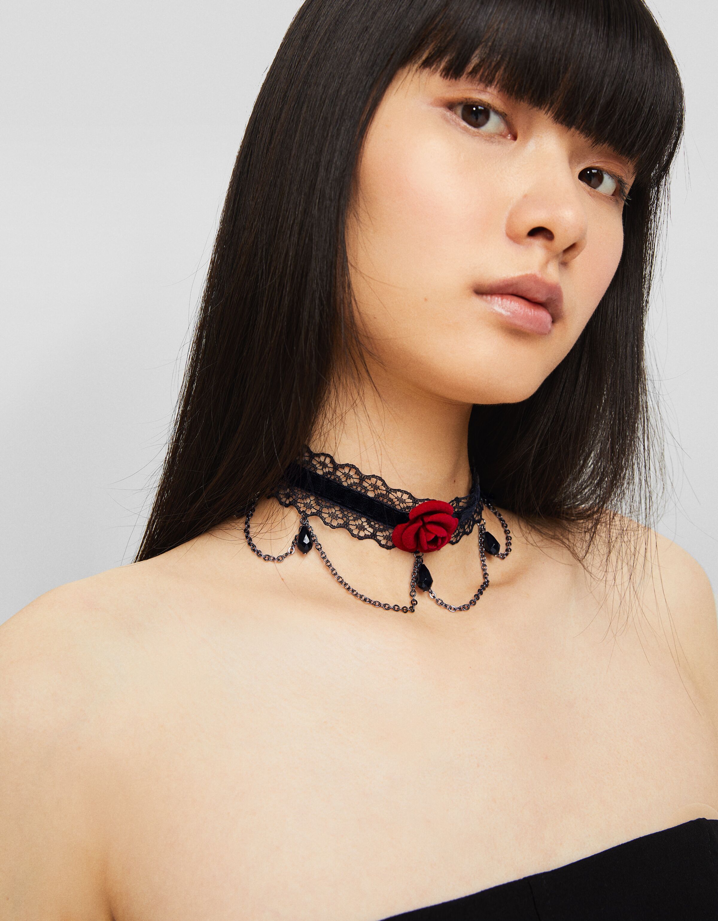 Collar choker terciopelo pedrería