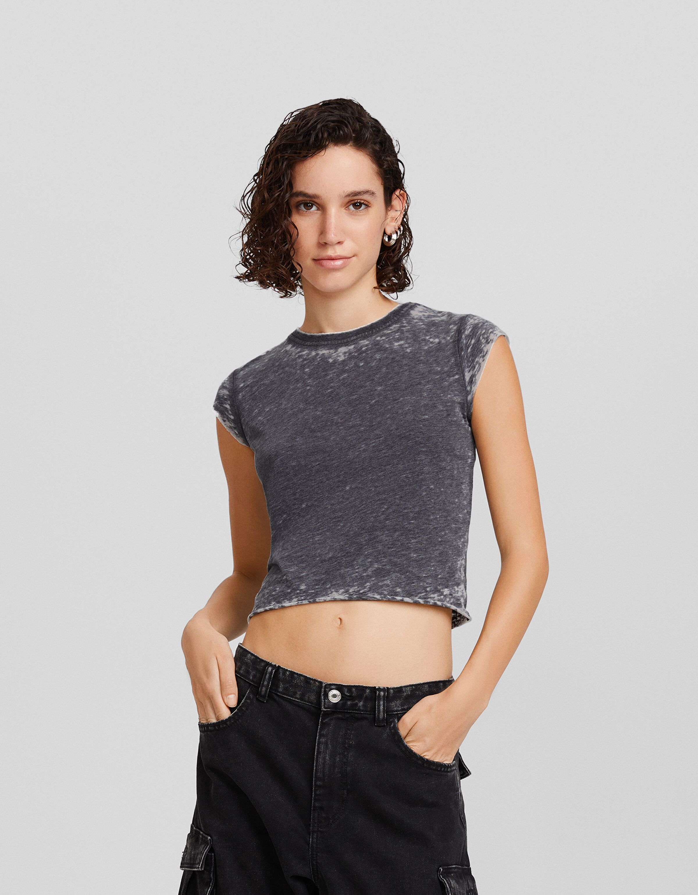 Camiseta manga corta ajustada