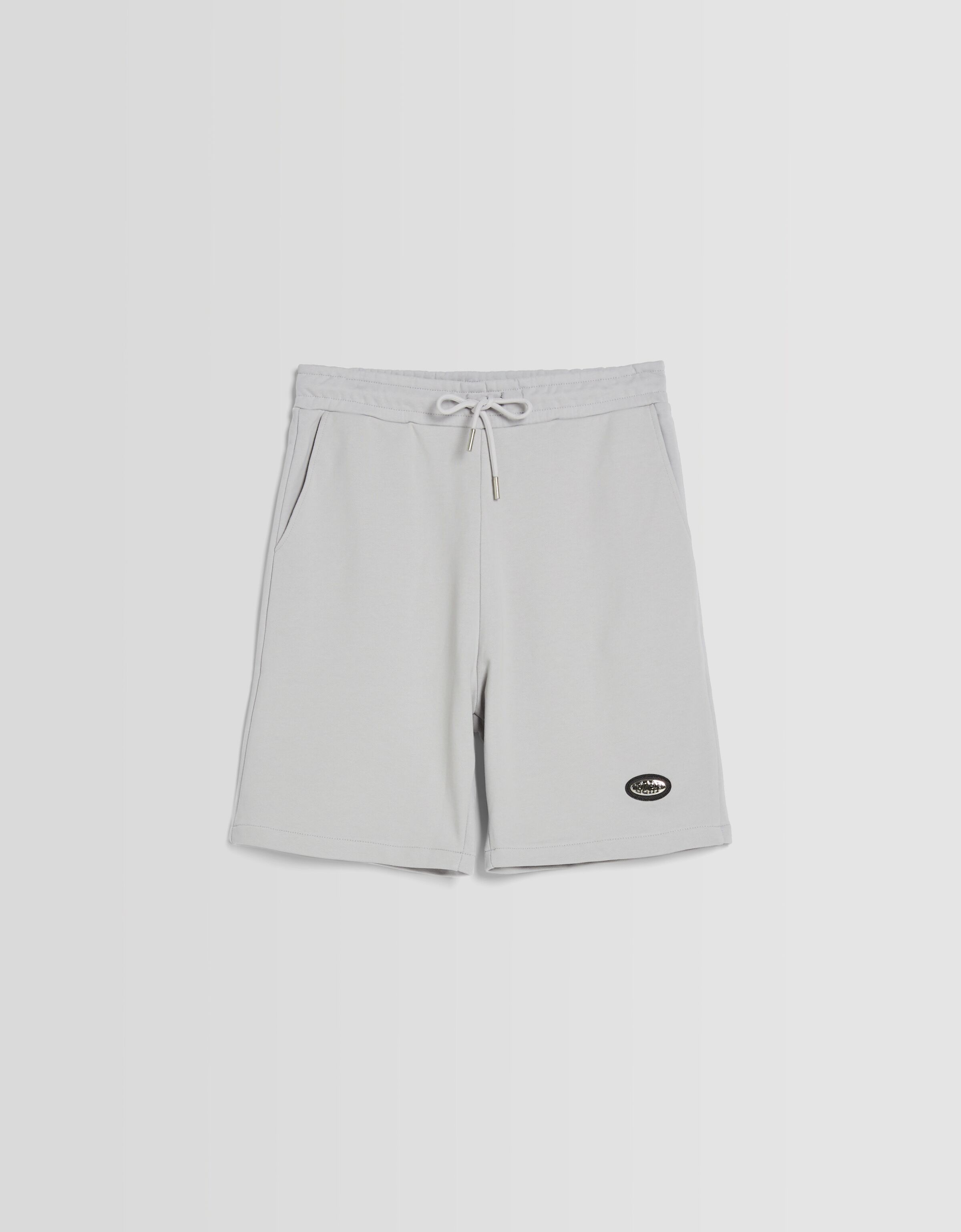 Bermuda BERSHKA ft. BIZARRAP detalle felpa