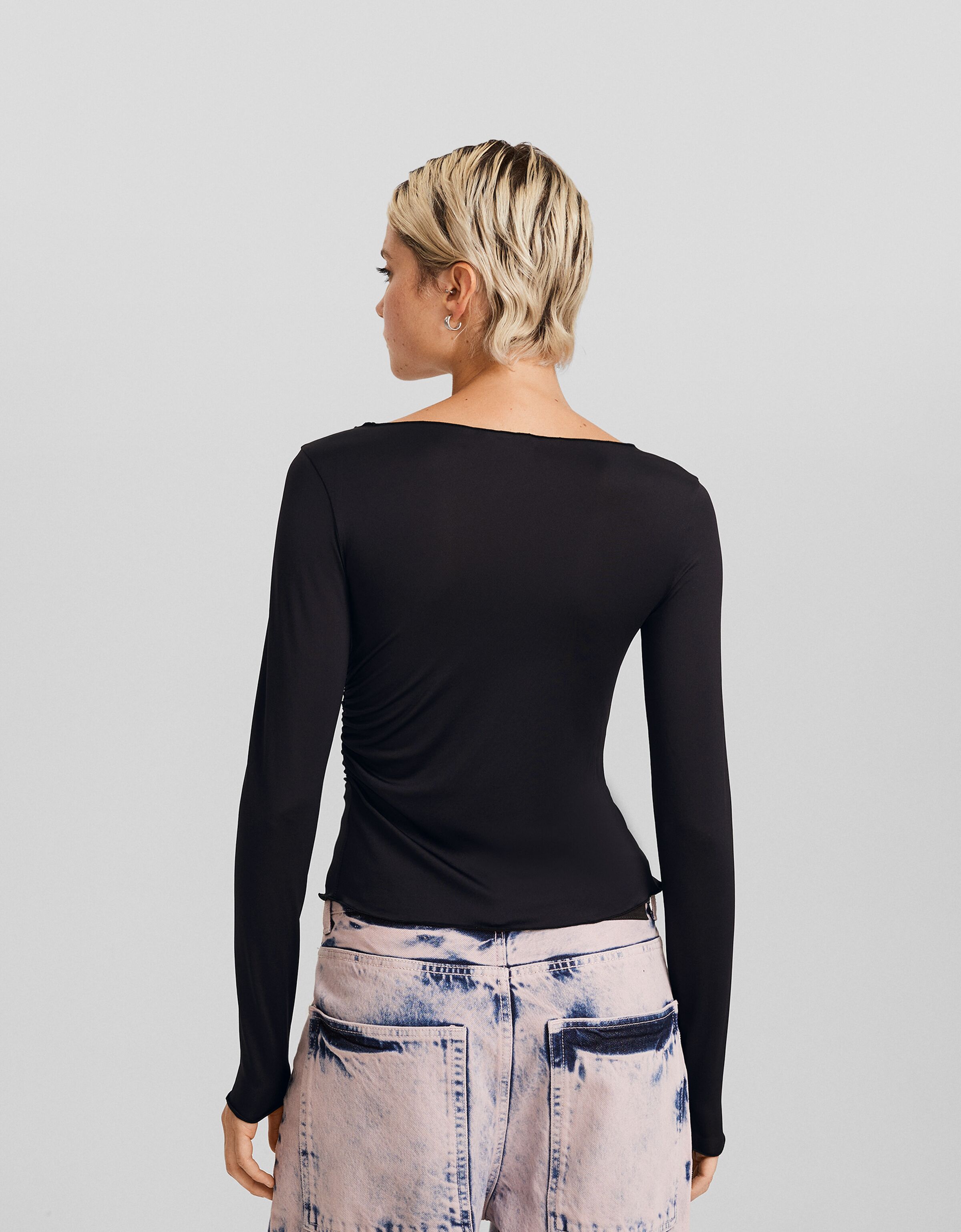 Camiseta manga larga frunce