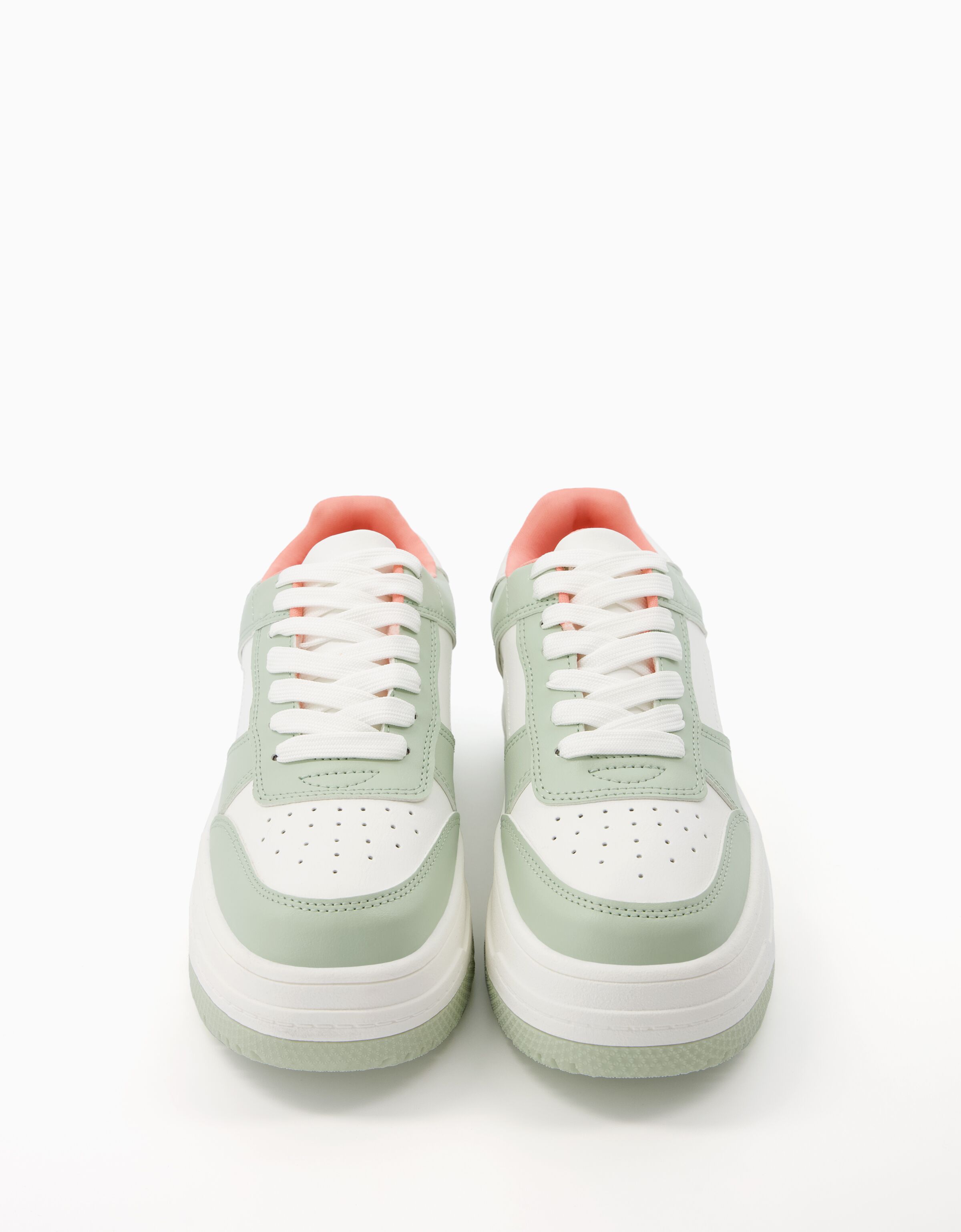 Zapatillas plataforma combinadas