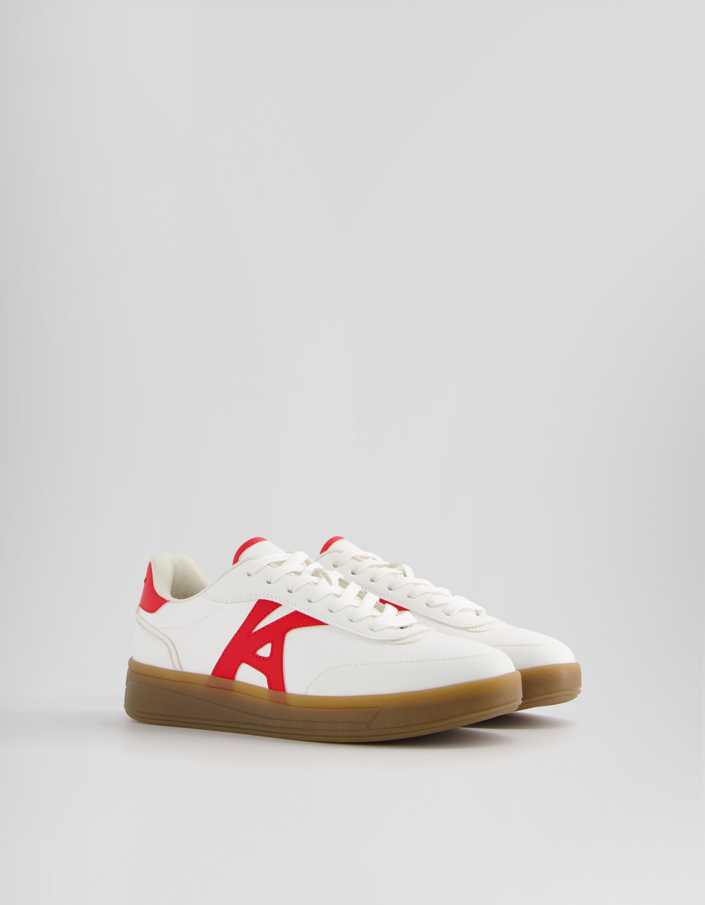 Zapatillas estilo retro