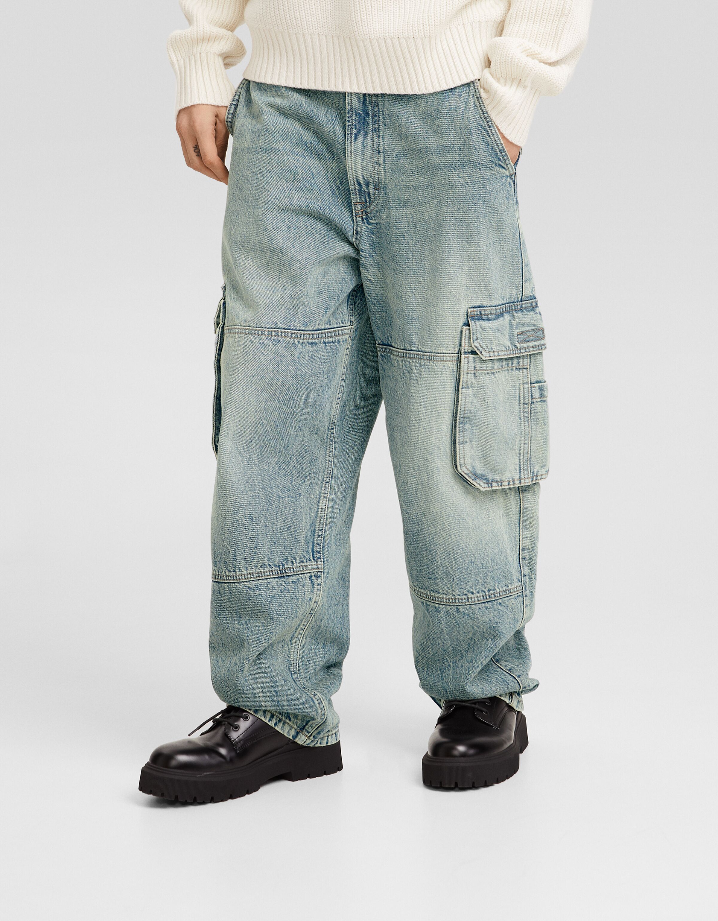 Jeans skater fit cargo efecto lavado