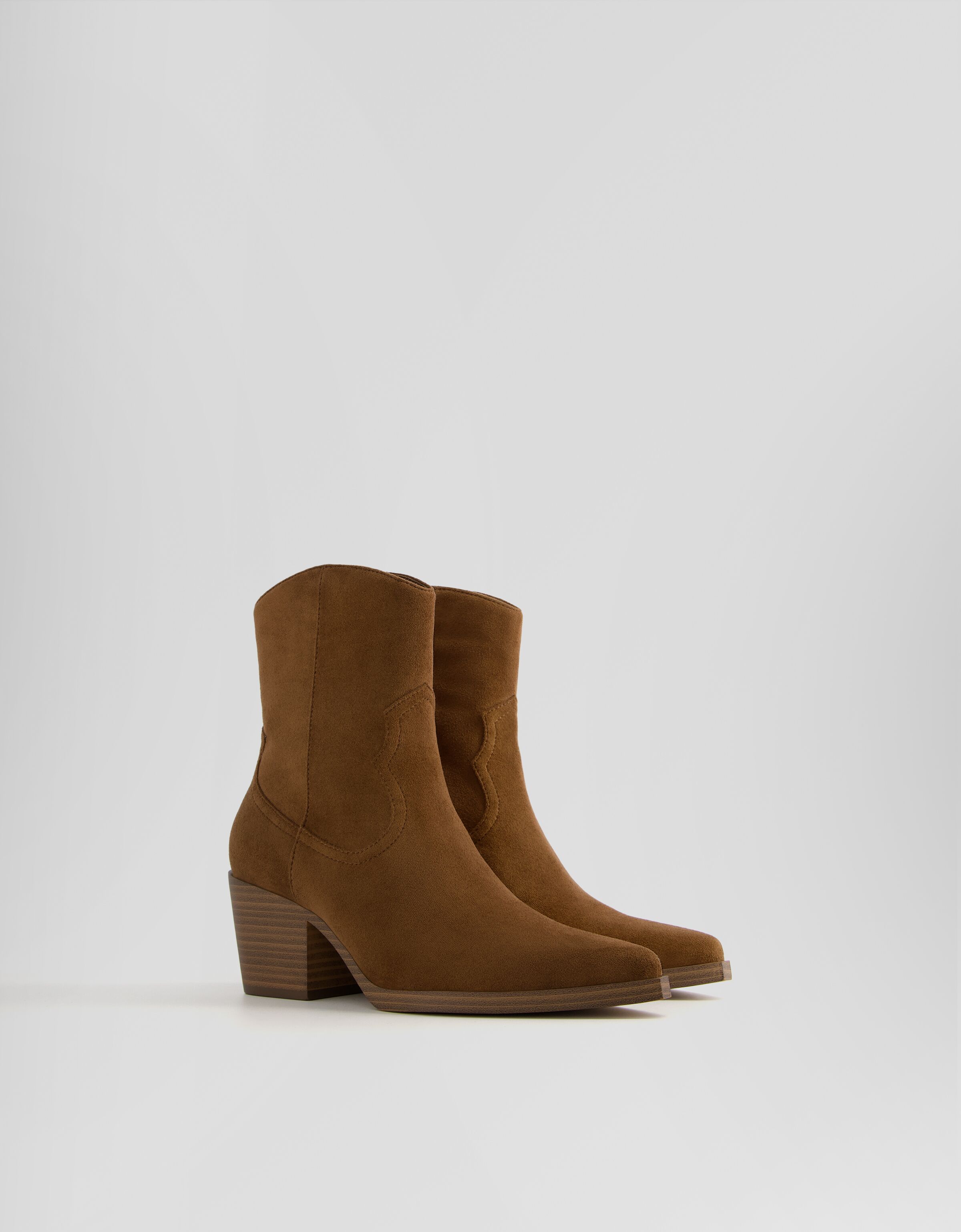 Botines tacón cowboy tejido con cremallera