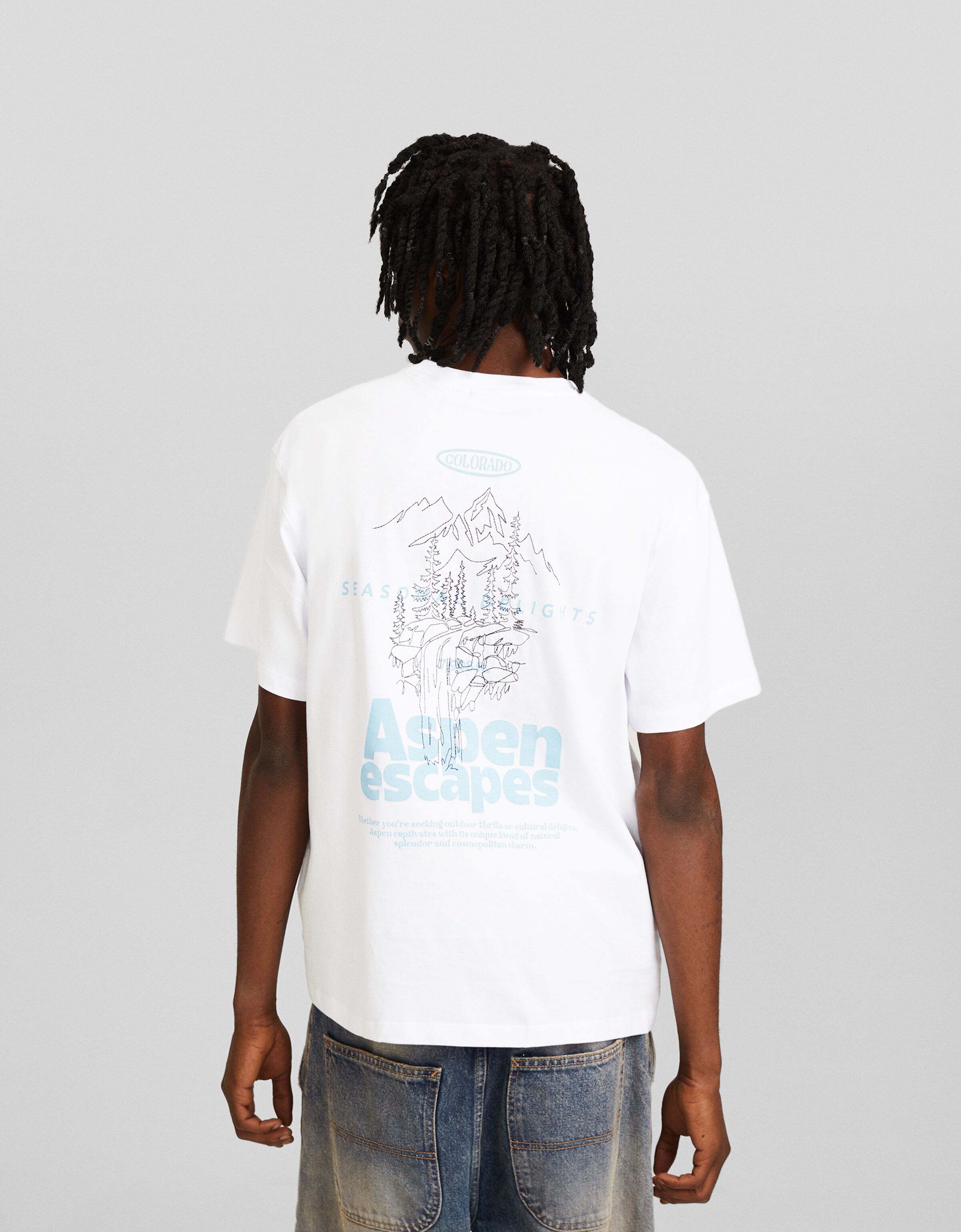 Camiseta manga corta boxy fit print bordado