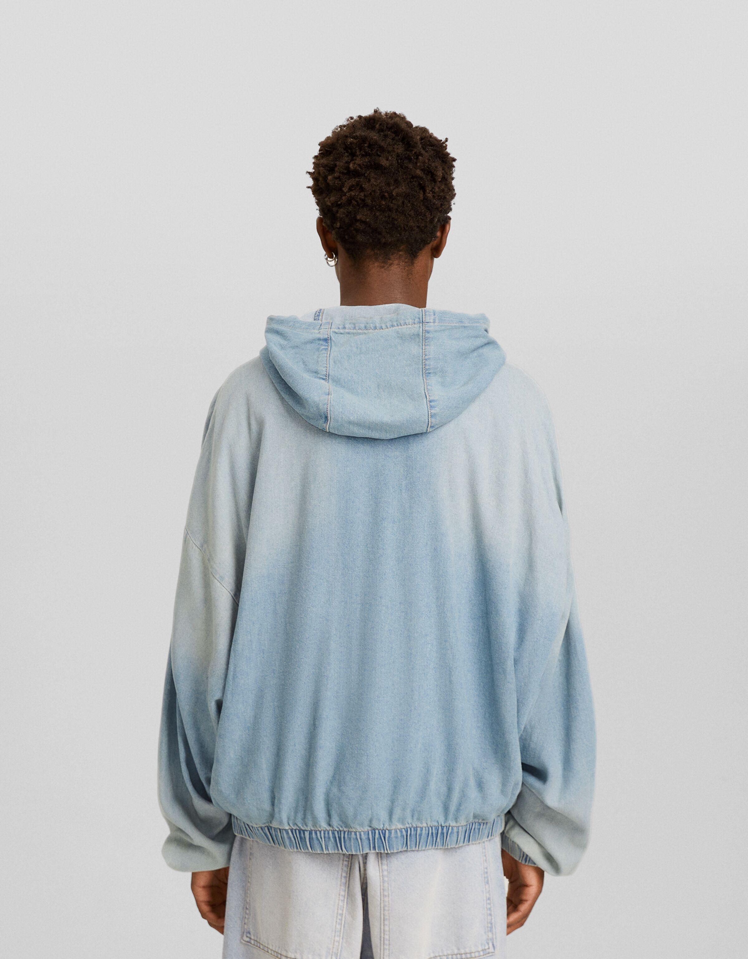 Sudadera capucha denim boxy fit efecto lavado
