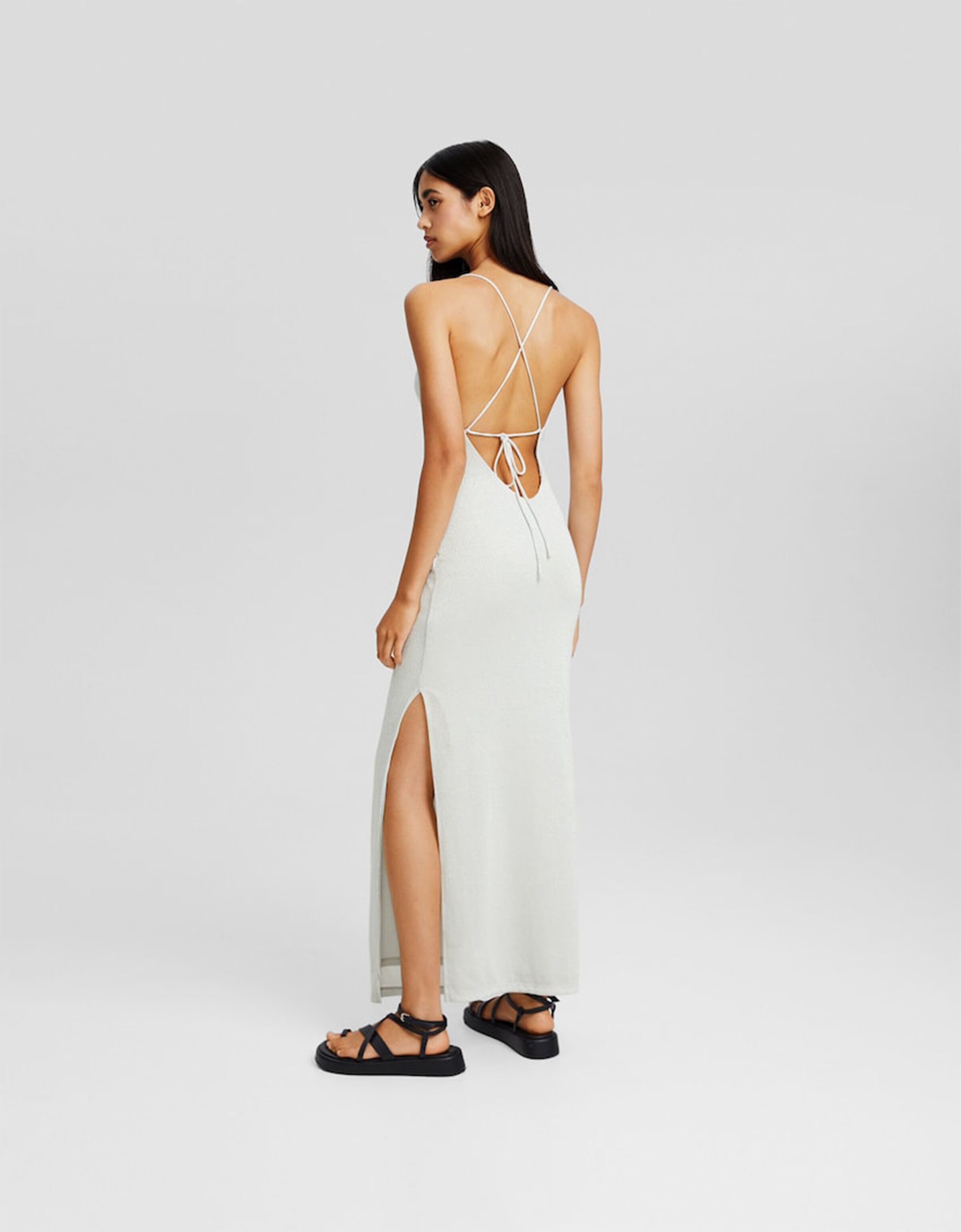 Sandalia plana mini plataforma pulsera