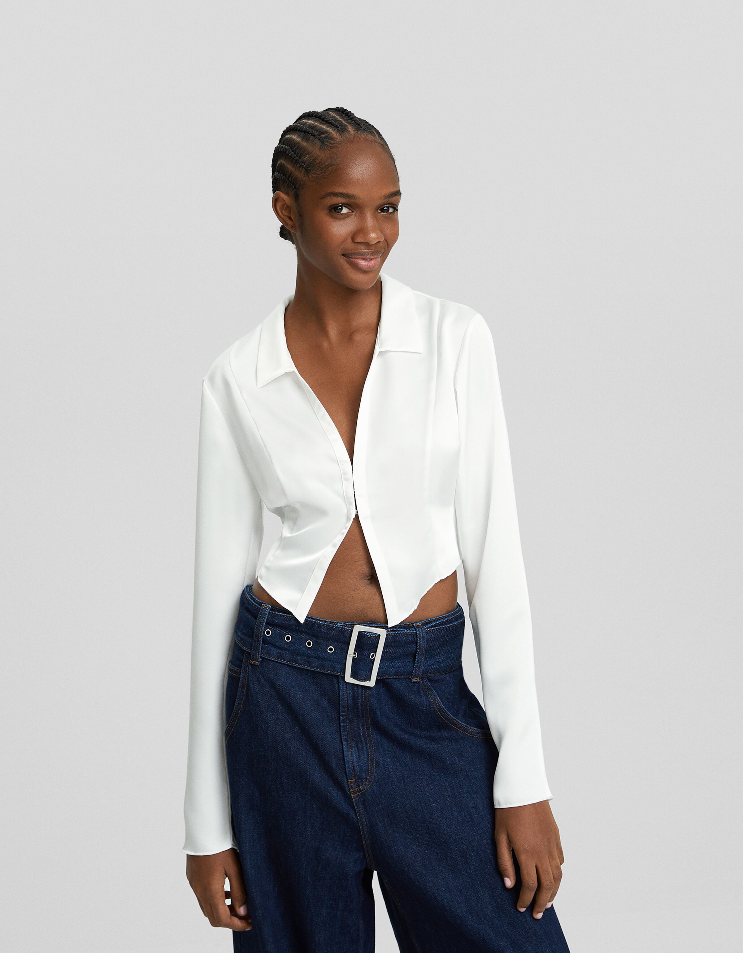 Camisa manga larga cropped satinada