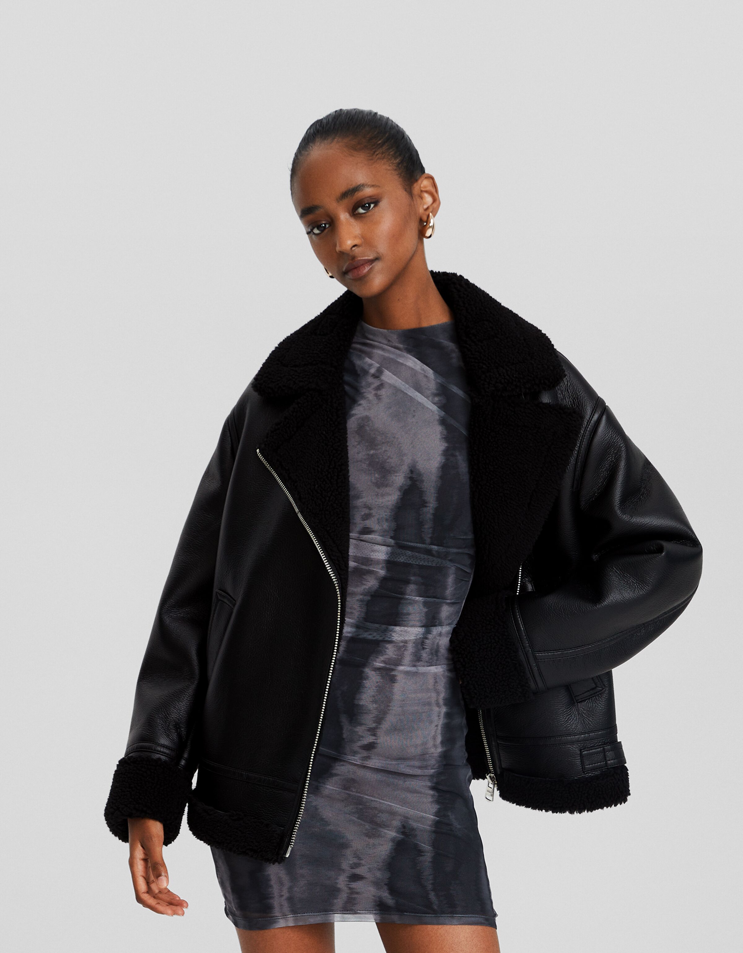 Cazadora biker doble faz oversize