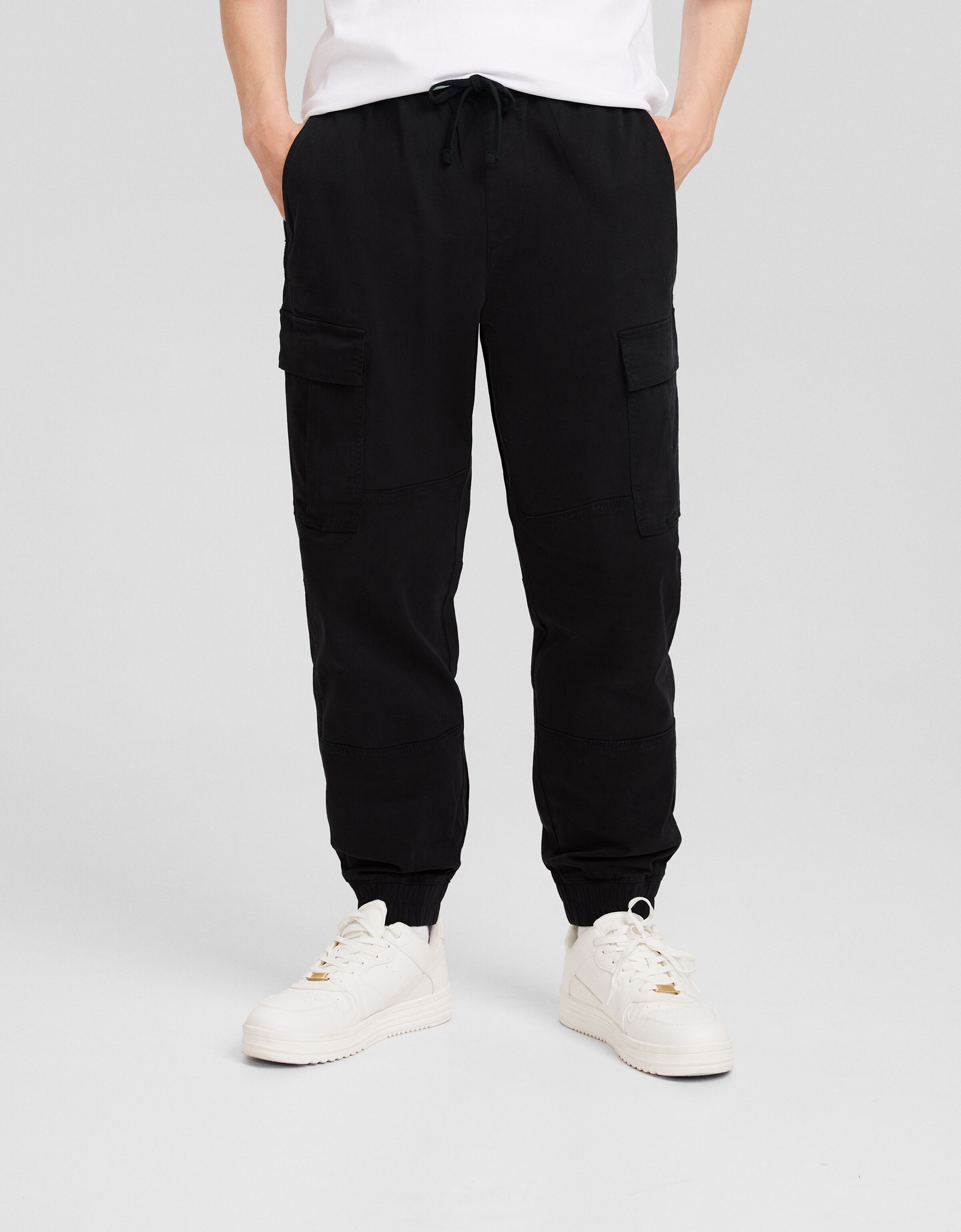 Pantalón jogger cargo
