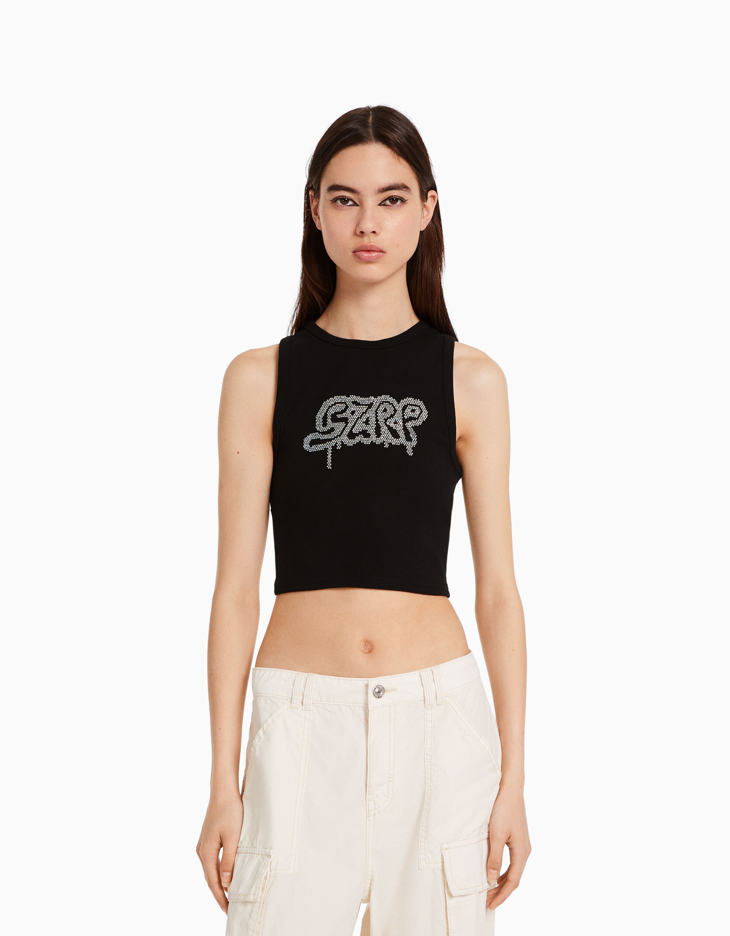 Top BERSHKA ft. BIZARRAP sin mangas strass