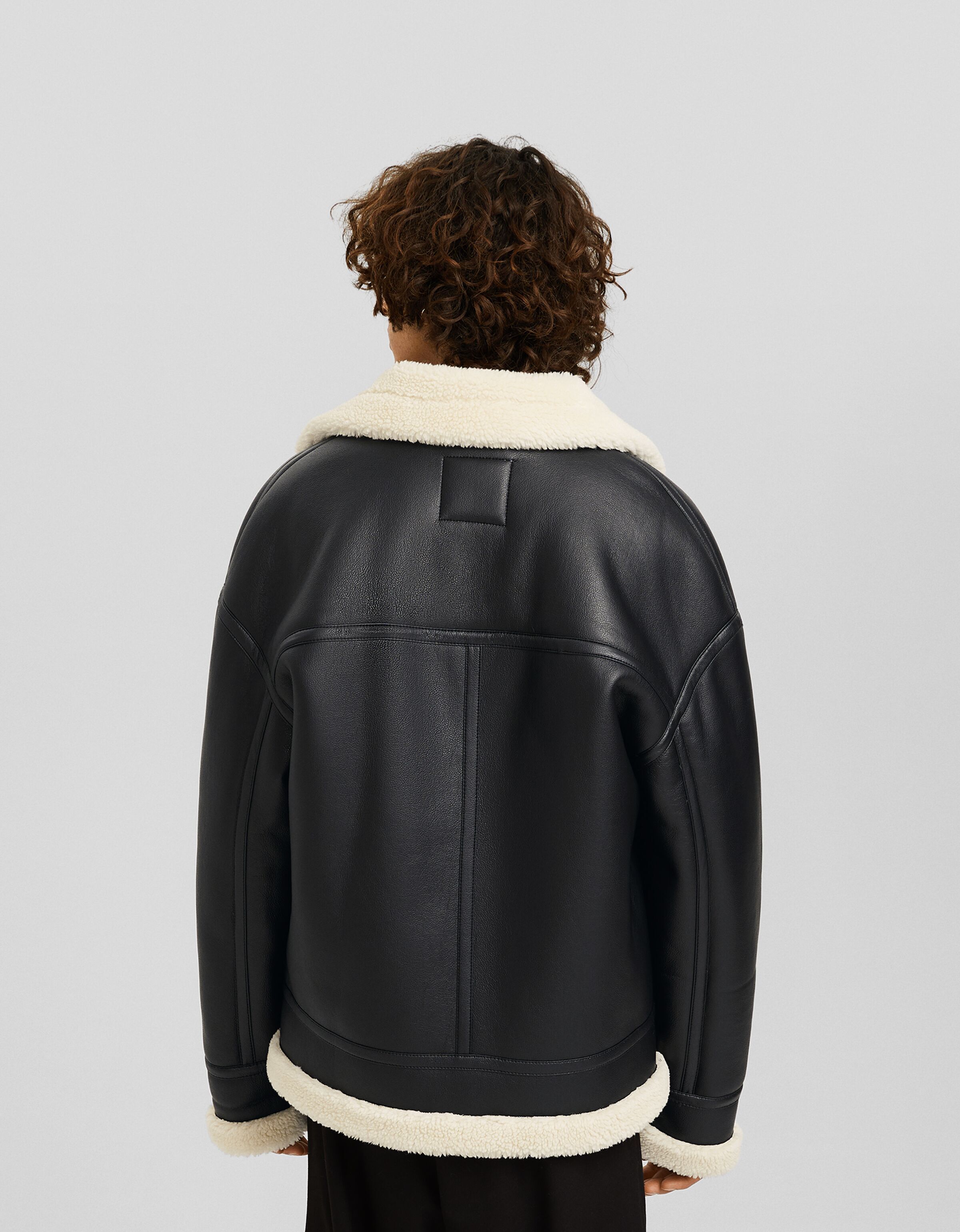 Cazadora doble faz efecto piel