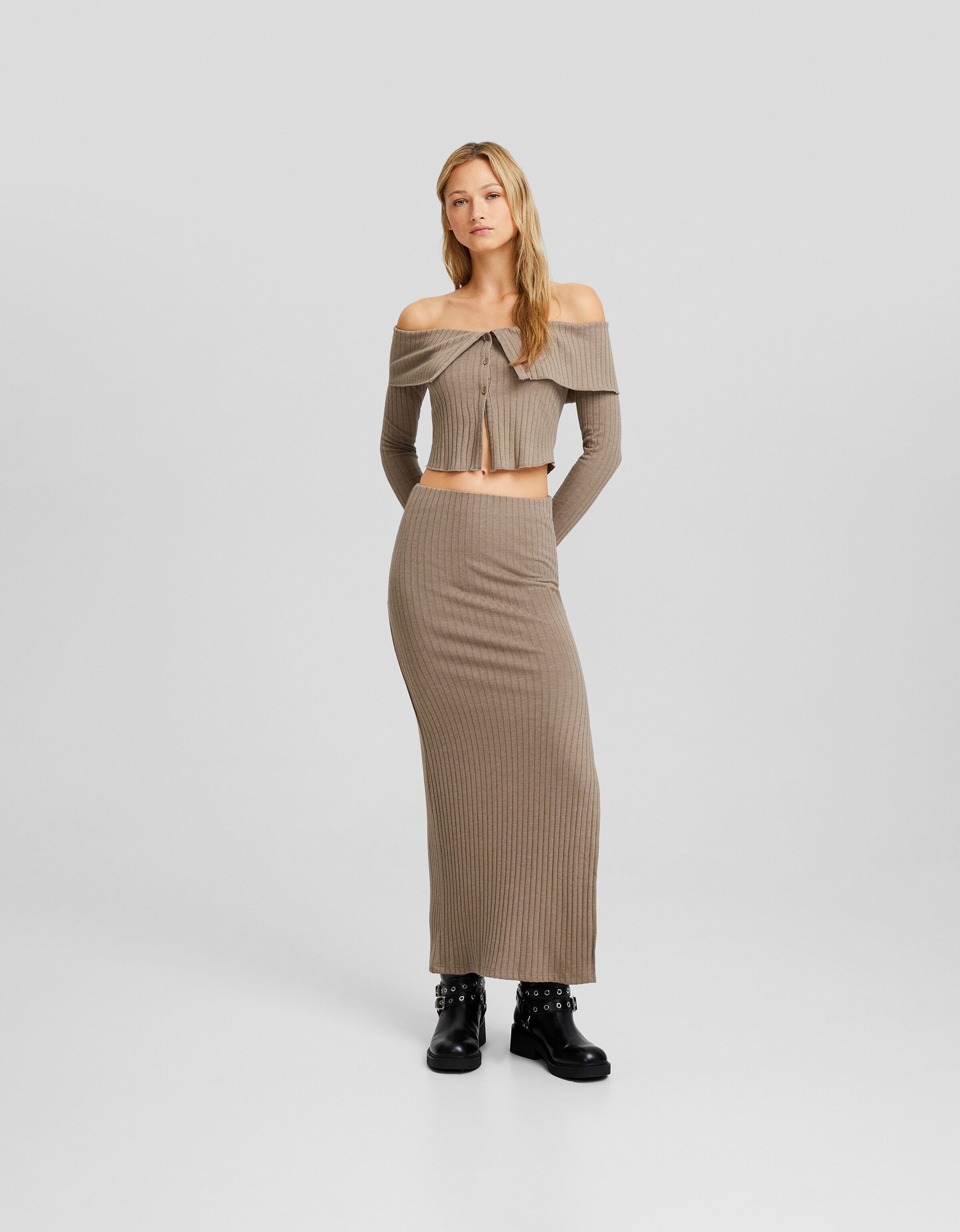 Falda midi rib ancho