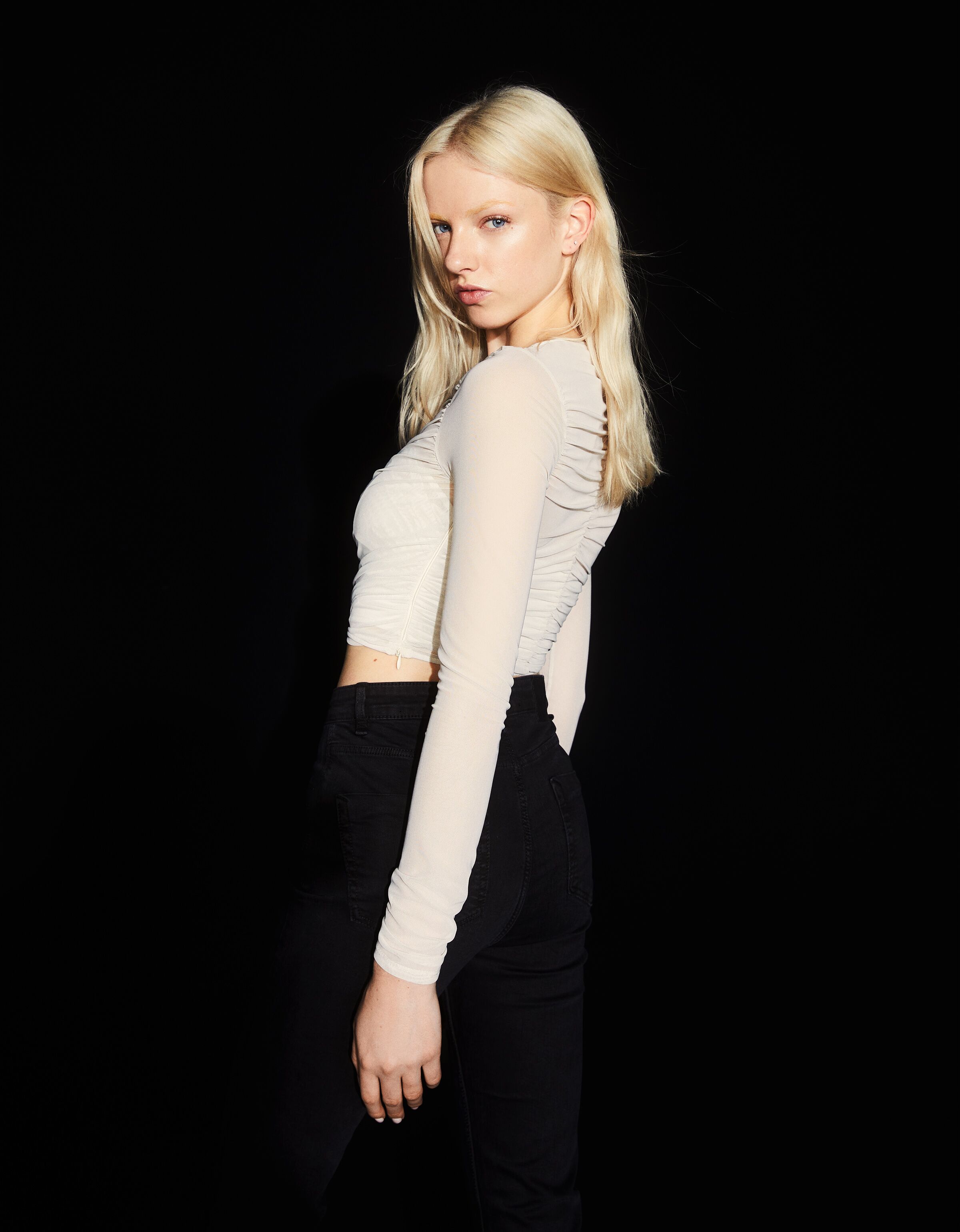 Camiseta manga larga tul fruncido