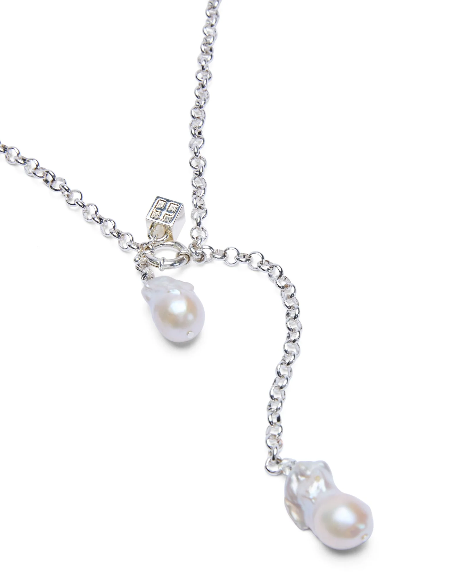 PEARL TWINZ NECKLACE