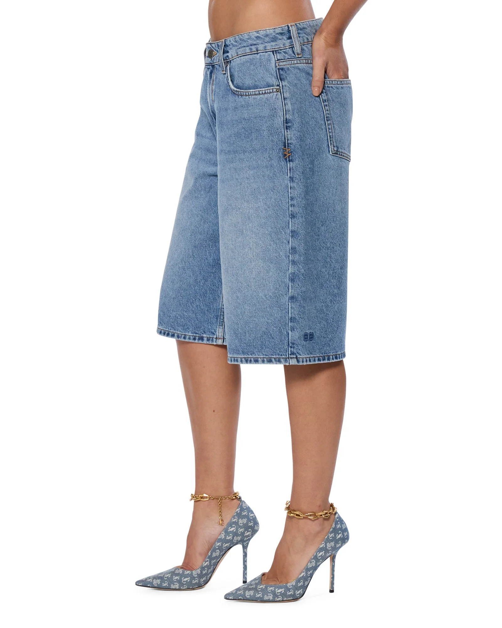 LOW RIDER SHORT SWEPT