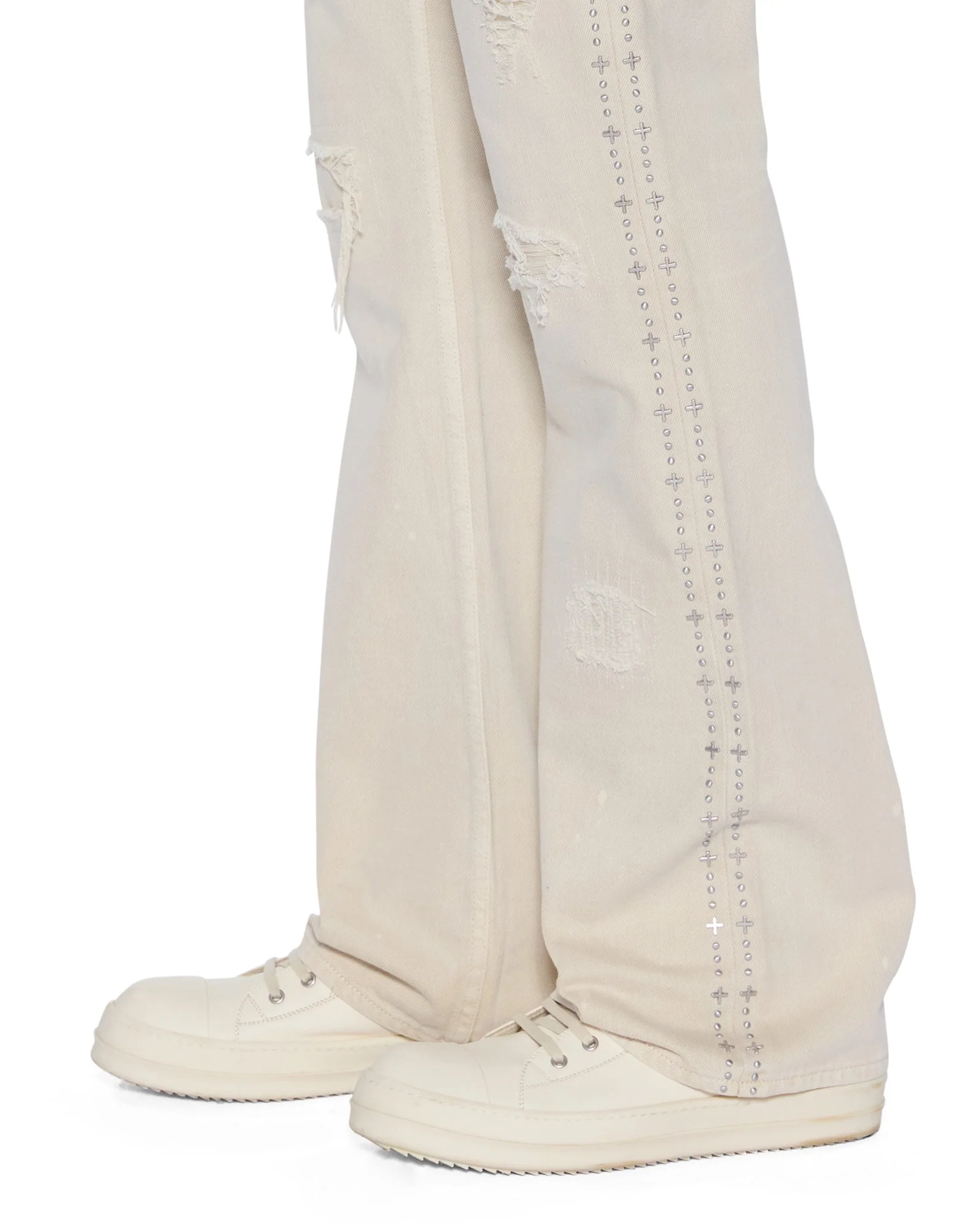 BRONKO IVORY TRASHED