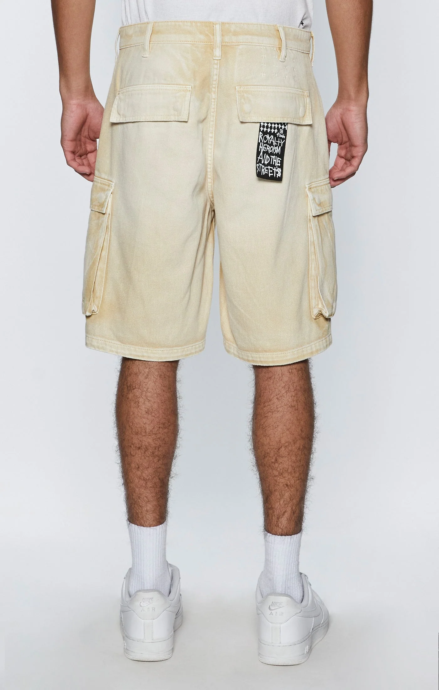 FUGITIVE CARGO SHORT SAND