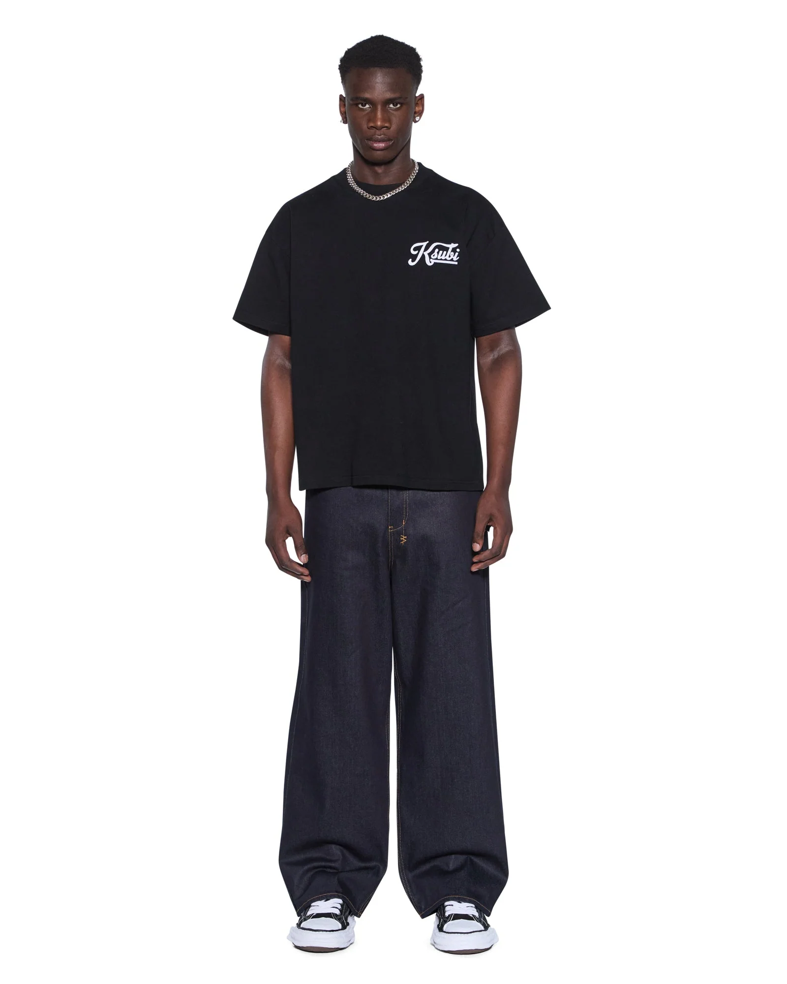 OUTFIELD EKCESS SS TEE BLACK