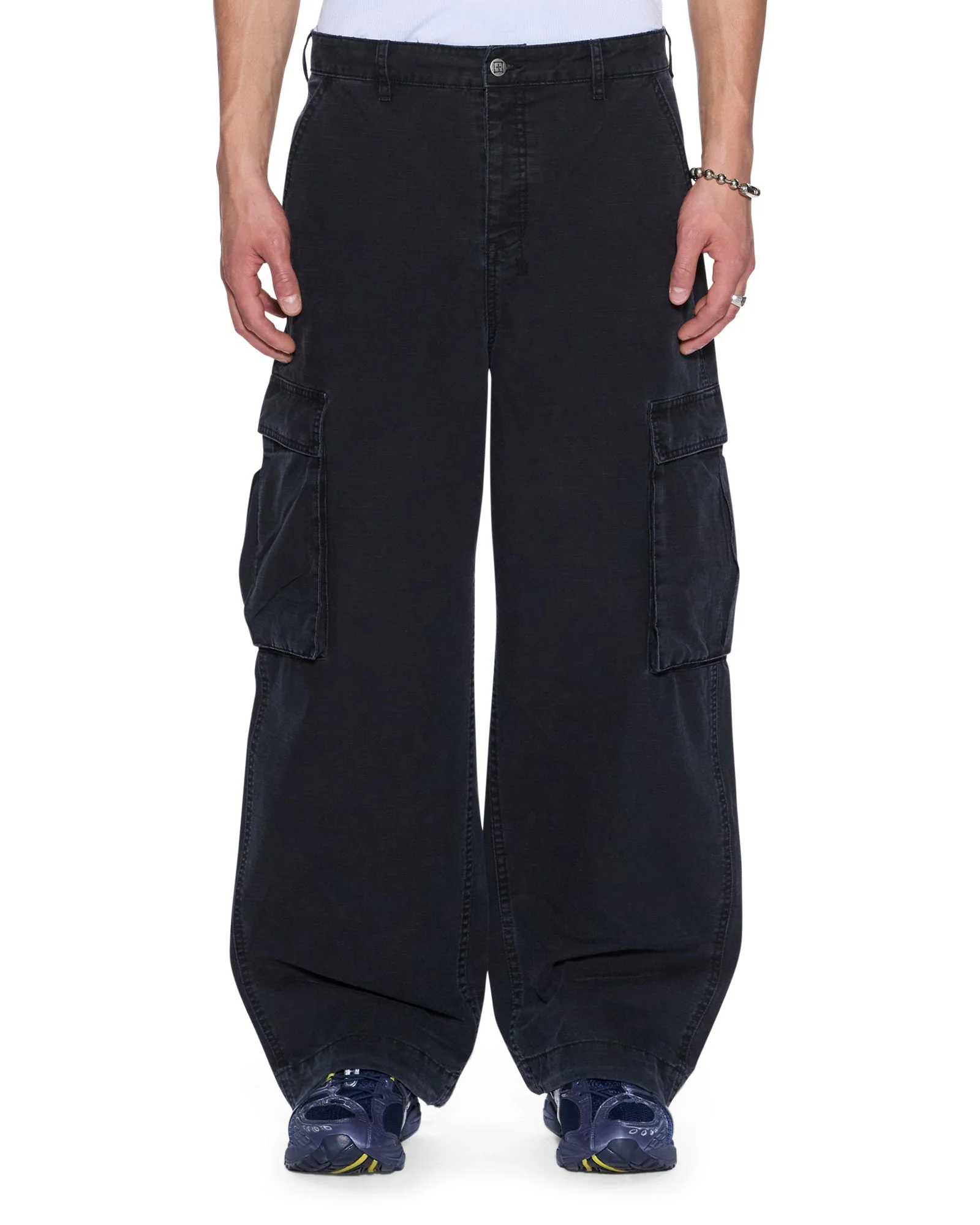 MAXX FUGITIVE CARGO WORN BLACK