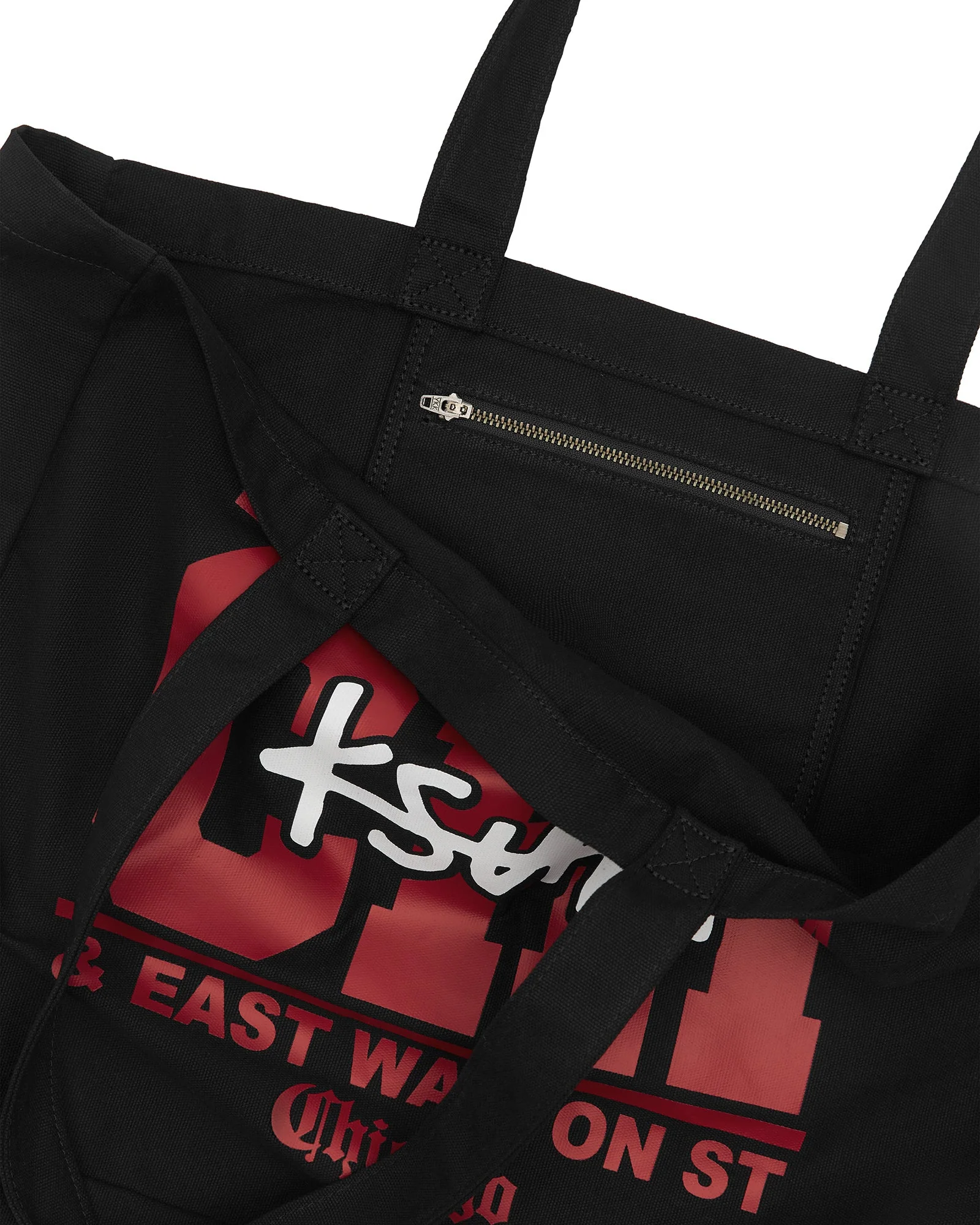 CHICAGO AND THE STREETS TOTE BLACK