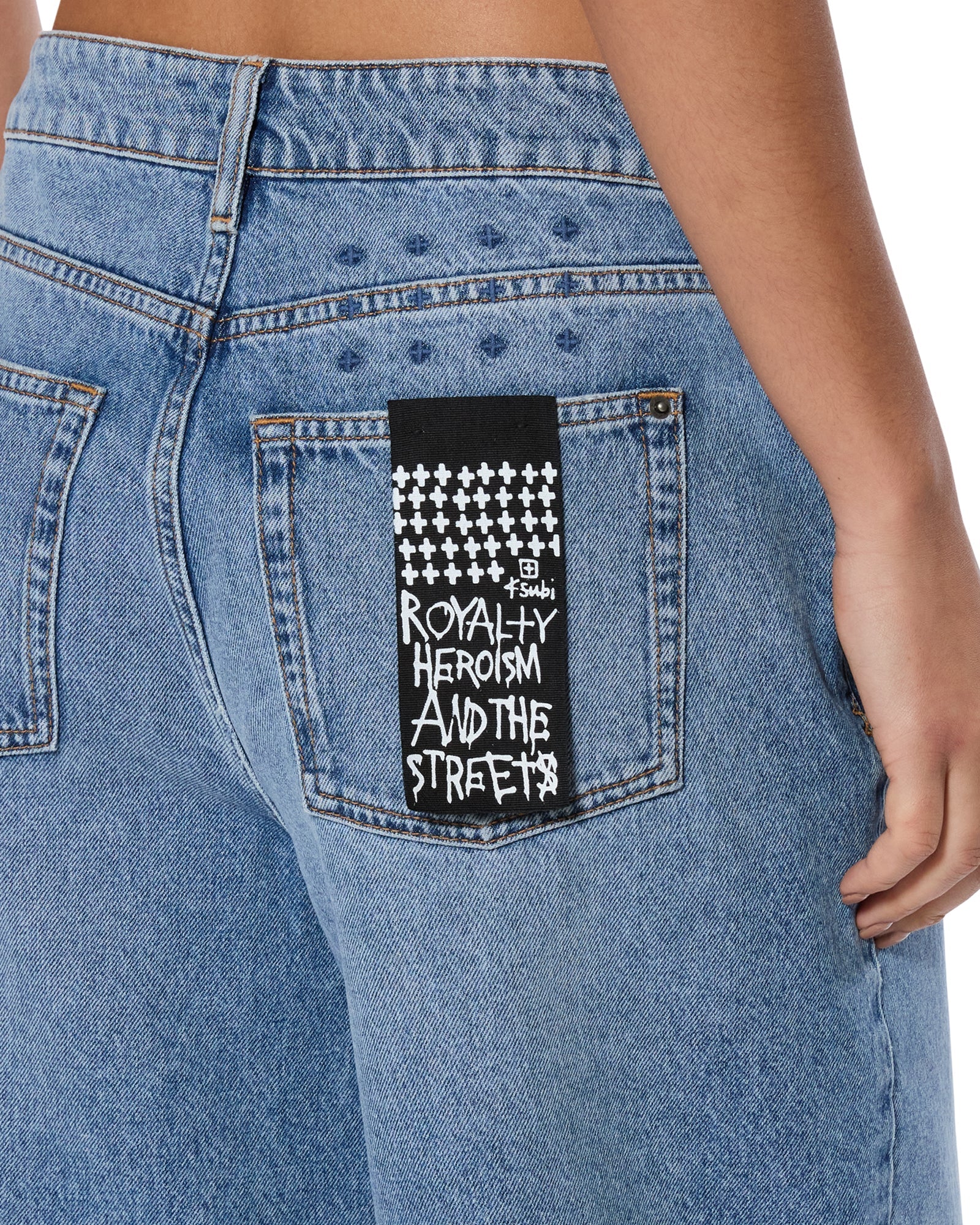 LOW RIDER SHORT SWEPT