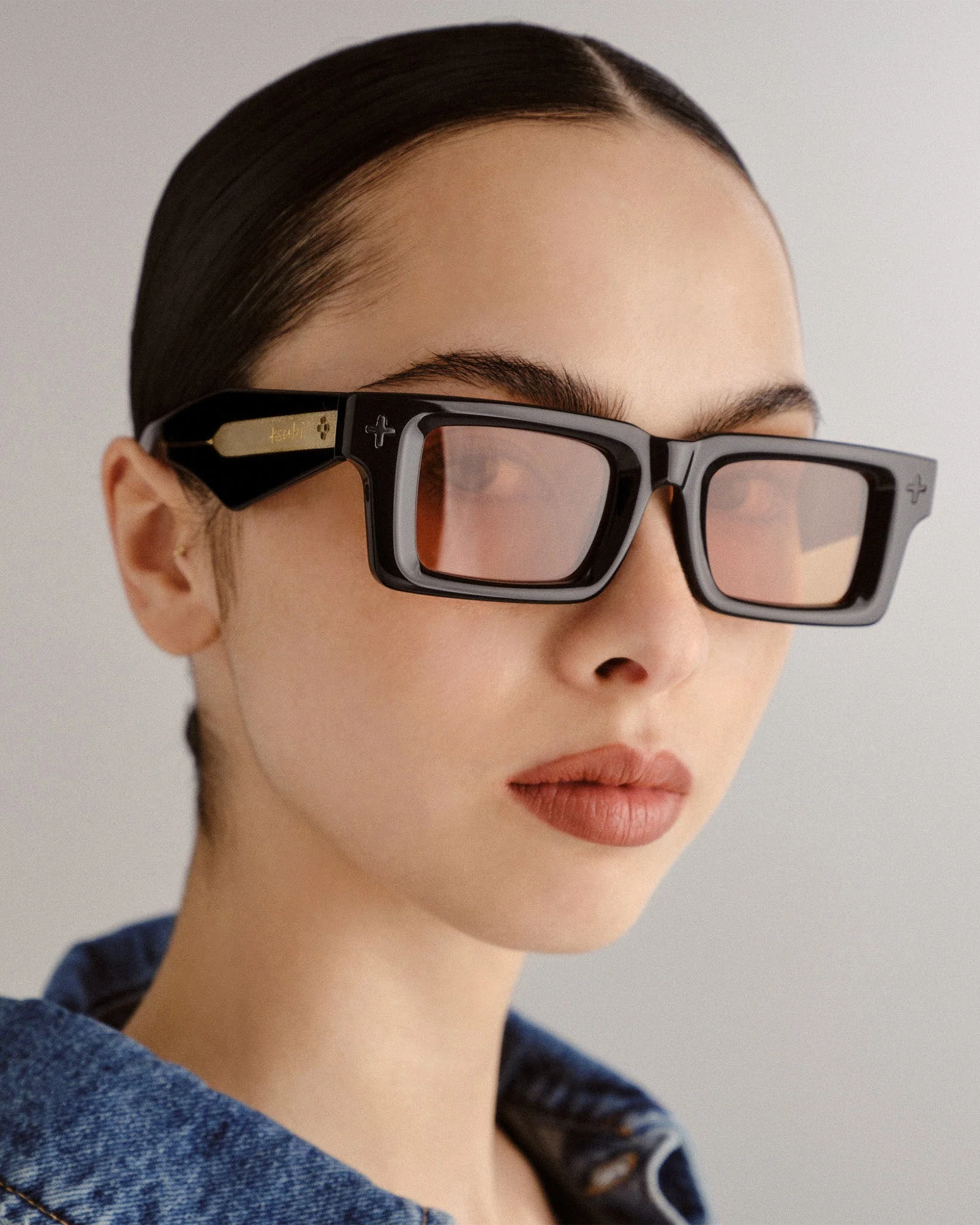 SMITHS SUNGLASSES BLACK GOLD