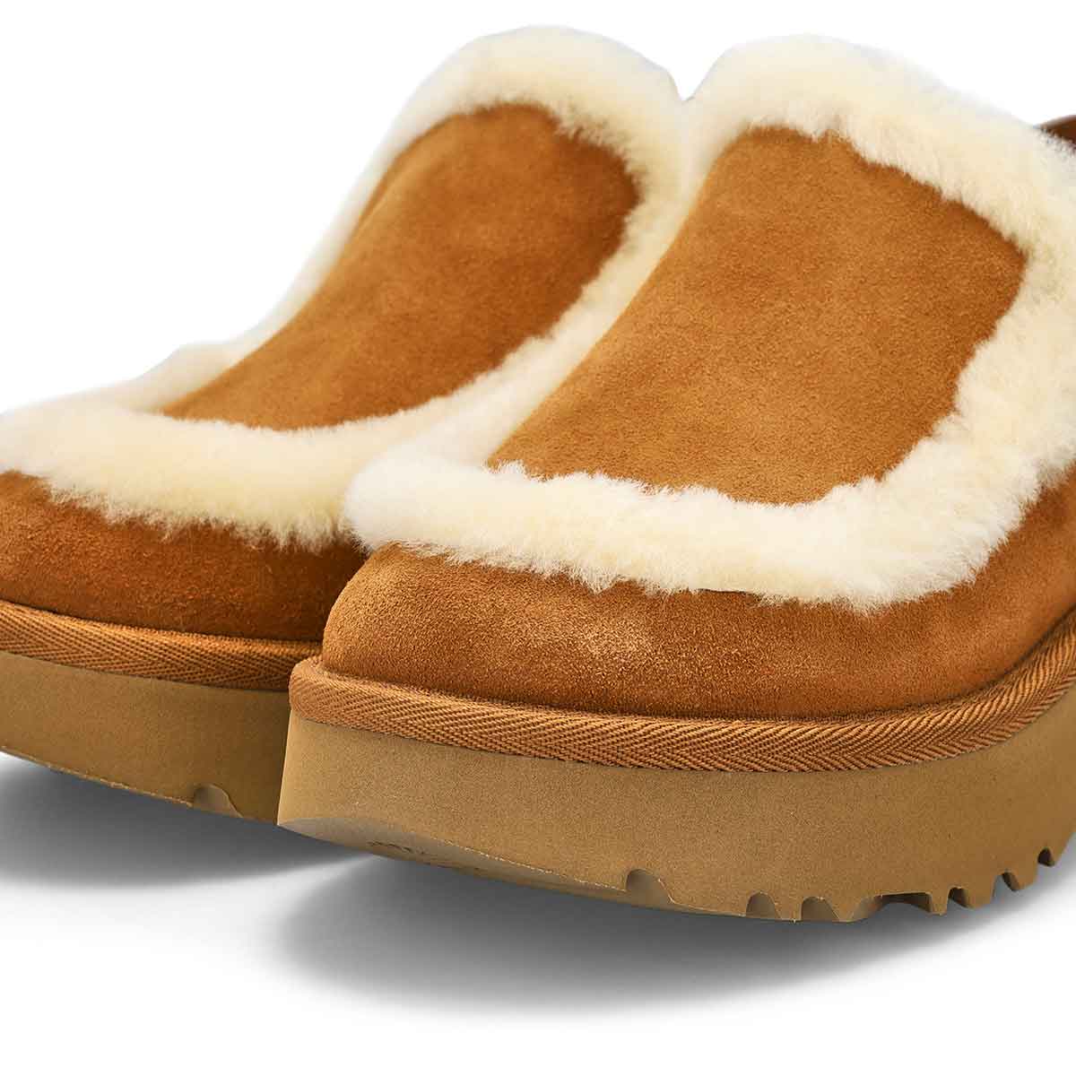 UGG Esmee Leather Clog Women