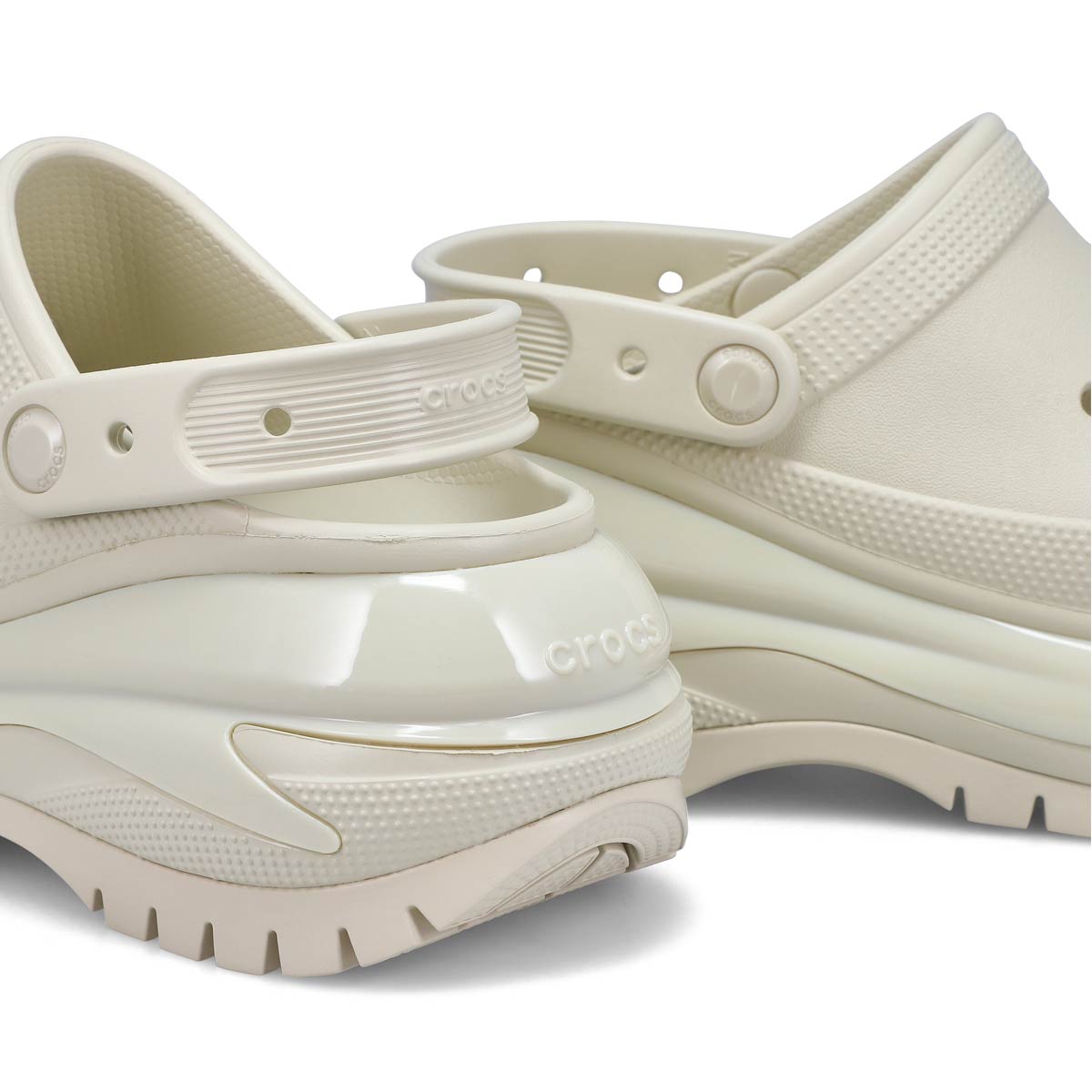 Crocs Classic Mega Crush Women