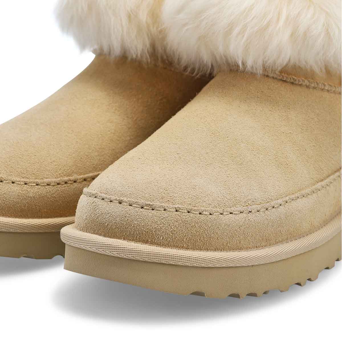 UGG Classic Ultra Mini Chalet Women